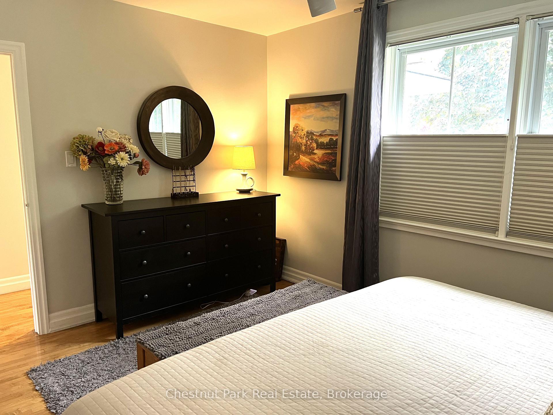 Photo 18 of 249 Pine Street, Collingwood — HOMEH