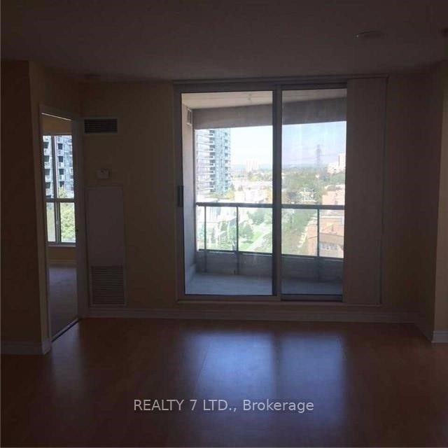 Photo 9 of Unit 912, 7 Lorraine Drive, North York, Willowdale West — HOMEH