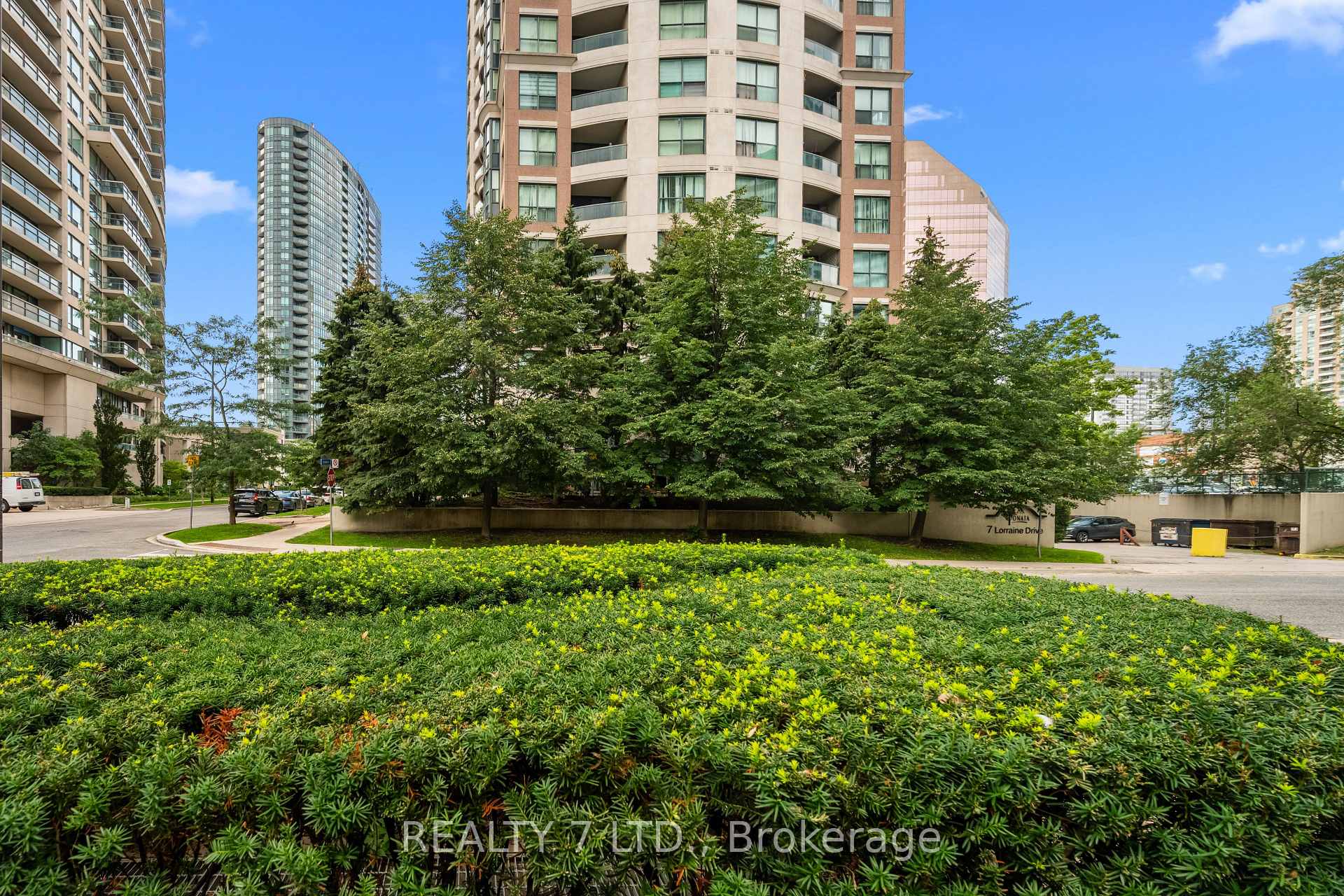 Photo 42 of Unit 912, 7 Lorraine Drive, North York, Willowdale West — HOMEH