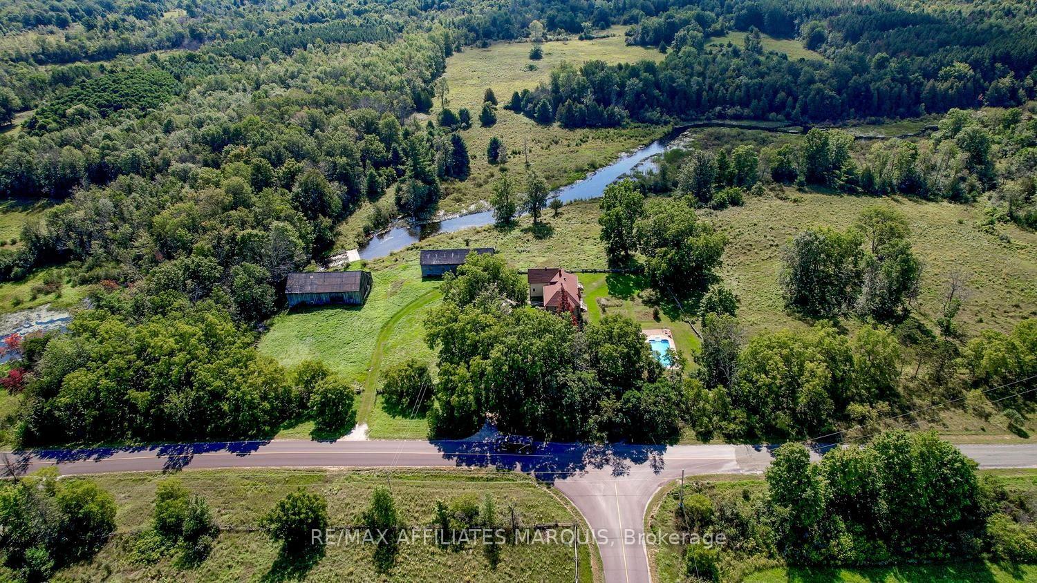 Photo 3 of 919 Upper Scotch Line Road, Tay Valley, Bathurst/Burgess & Sherbrooke (North Burgess) Twp — HOMEH