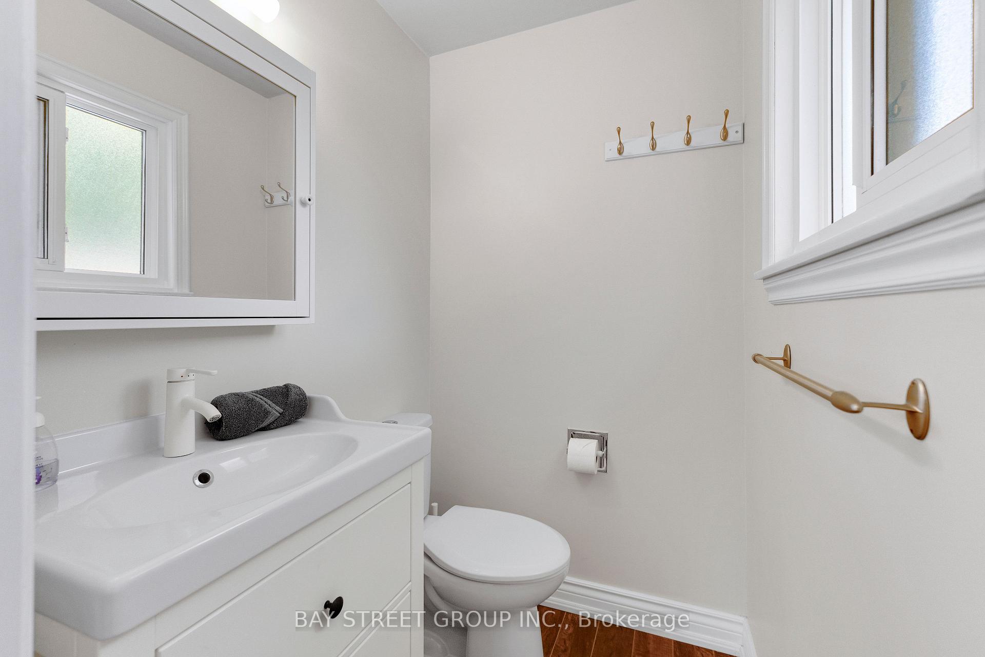 Photo 24 of 2283 Devon Road, Oakville, Ford — HOMEH