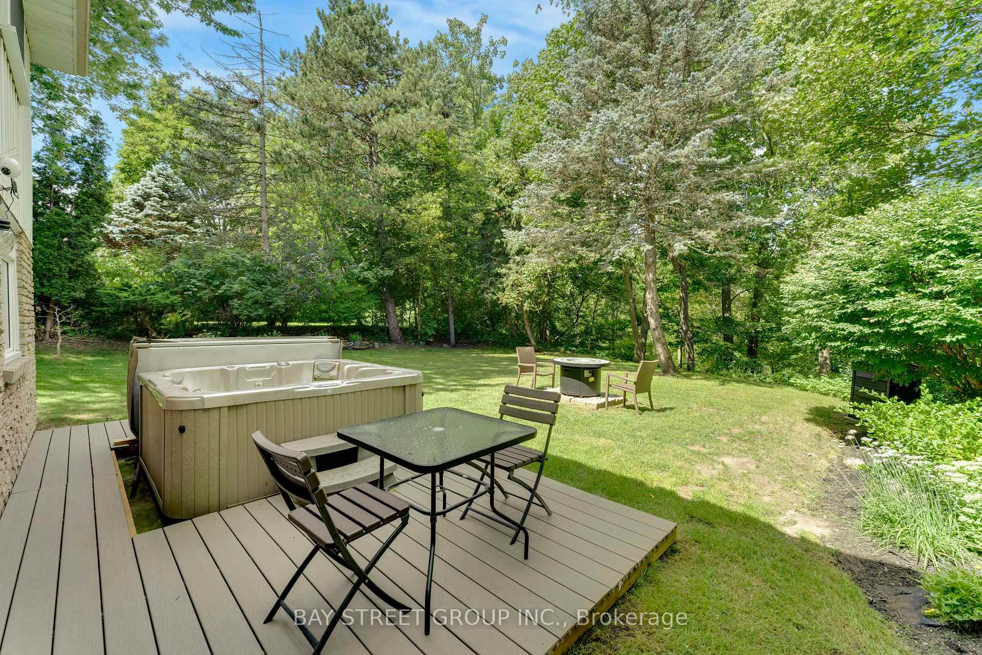 Photo 43 of 2283 Devon Road, Oakville, Ford — HOMEH