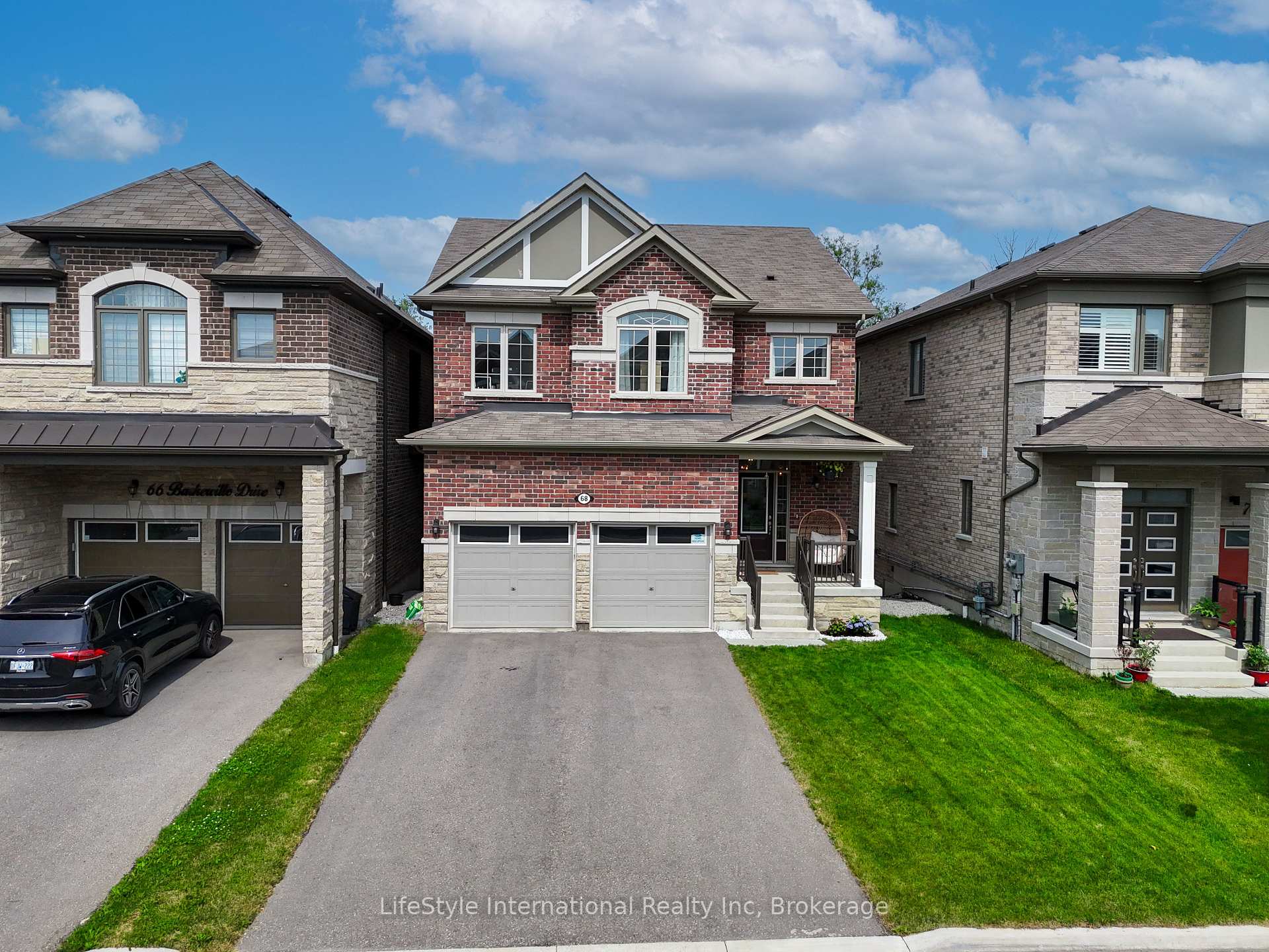 Photo 1 of 68 Barkerville Drive, Whitby, Lynde Creek — HOMEH