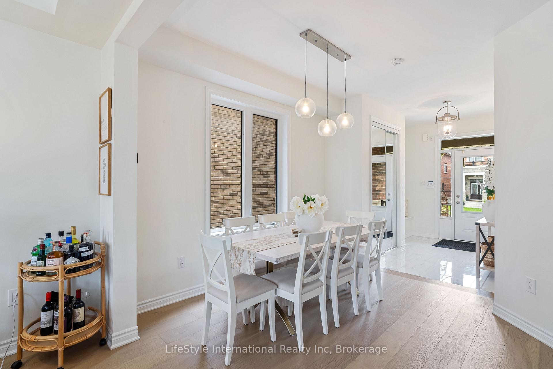 Photo 10 of 68 Barkerville Drive, Whitby, Lynde Creek — HOMEH