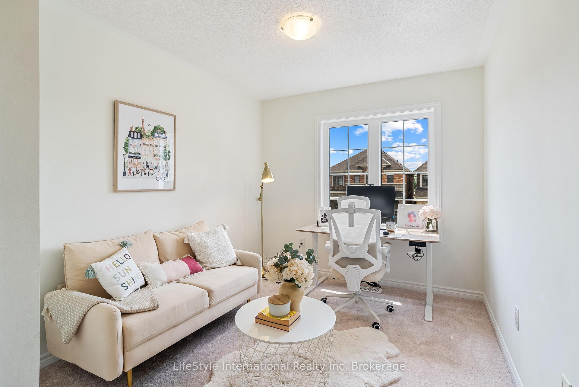 Photo 24 of 68 Barkerville Drive, Whitby, Lynde Creek — HOMEH