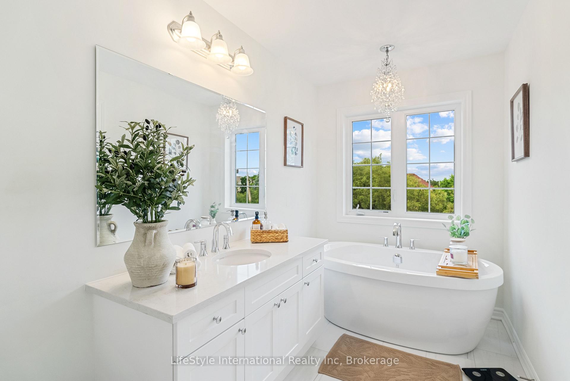 Photo 29 of 68 Barkerville Drive, Whitby, Lynde Creek — HOMEH