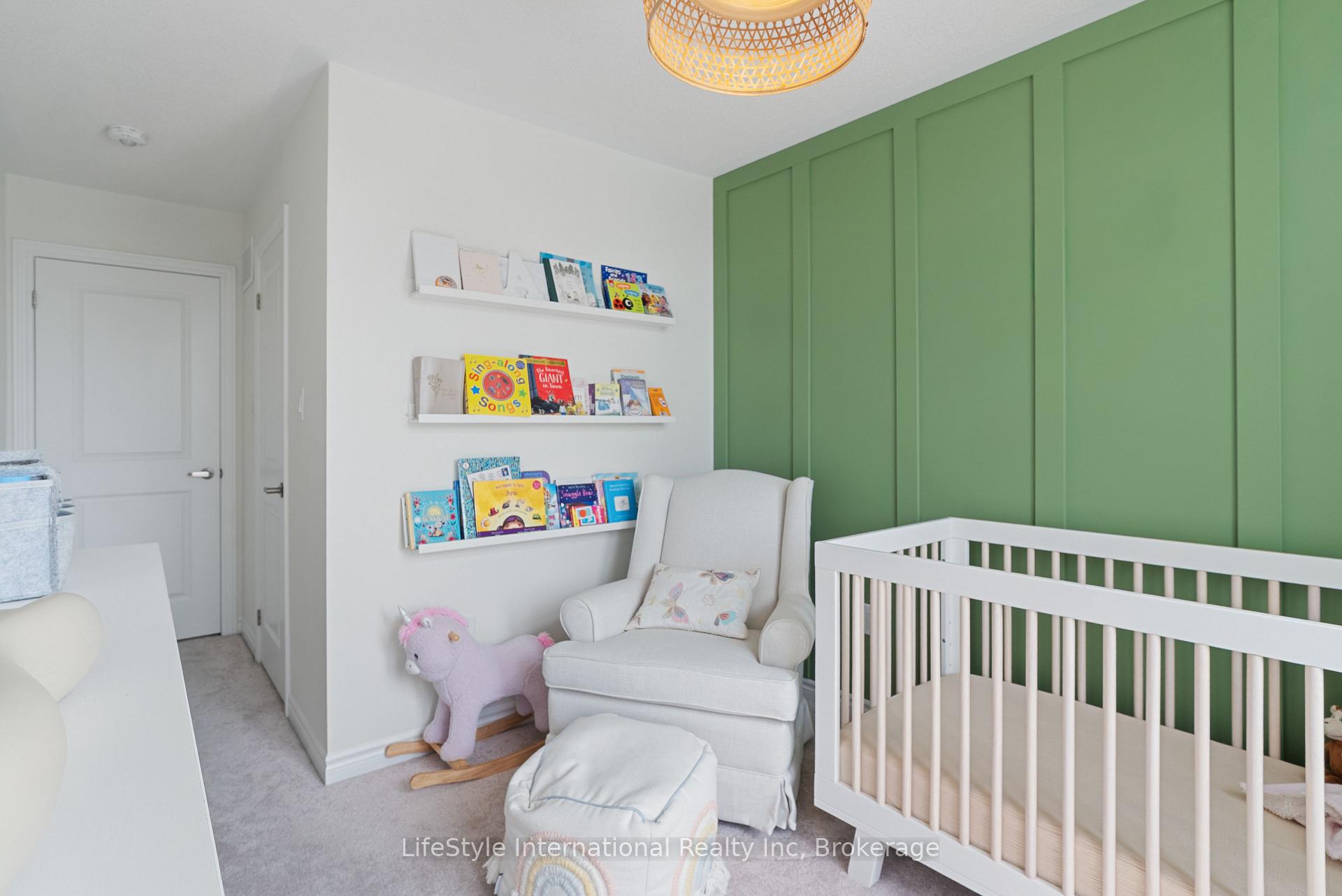 Photo 33 of 68 Barkerville Drive, Whitby, Lynde Creek — HOMEH