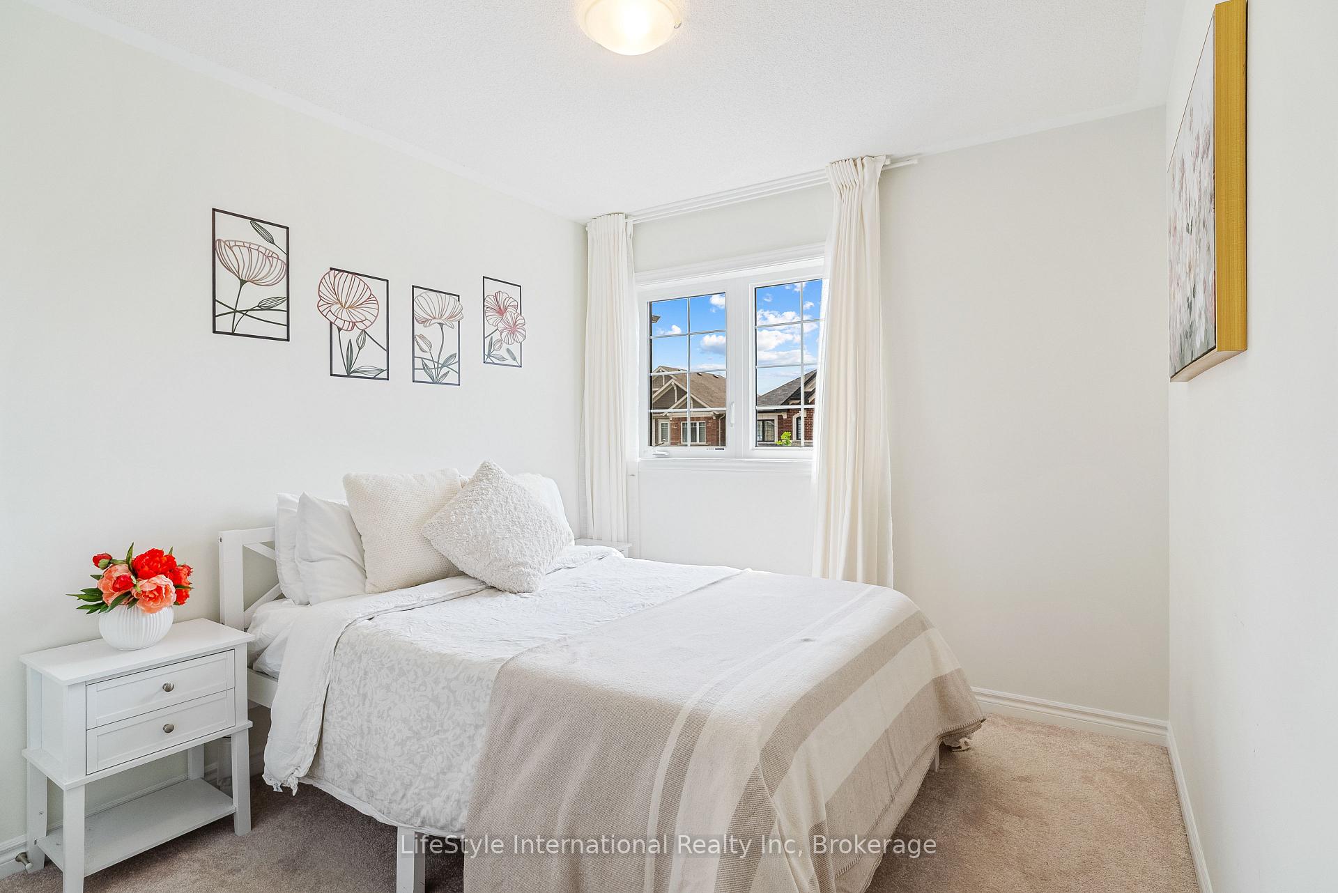 Photo 34 of 68 Barkerville Drive, Whitby, Lynde Creek — HOMEH