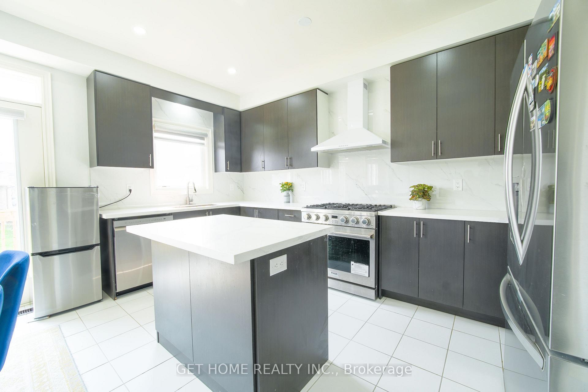 Photo 16 of 114 Attwater Drive, Cambridge, Little's Corners — HOMEH