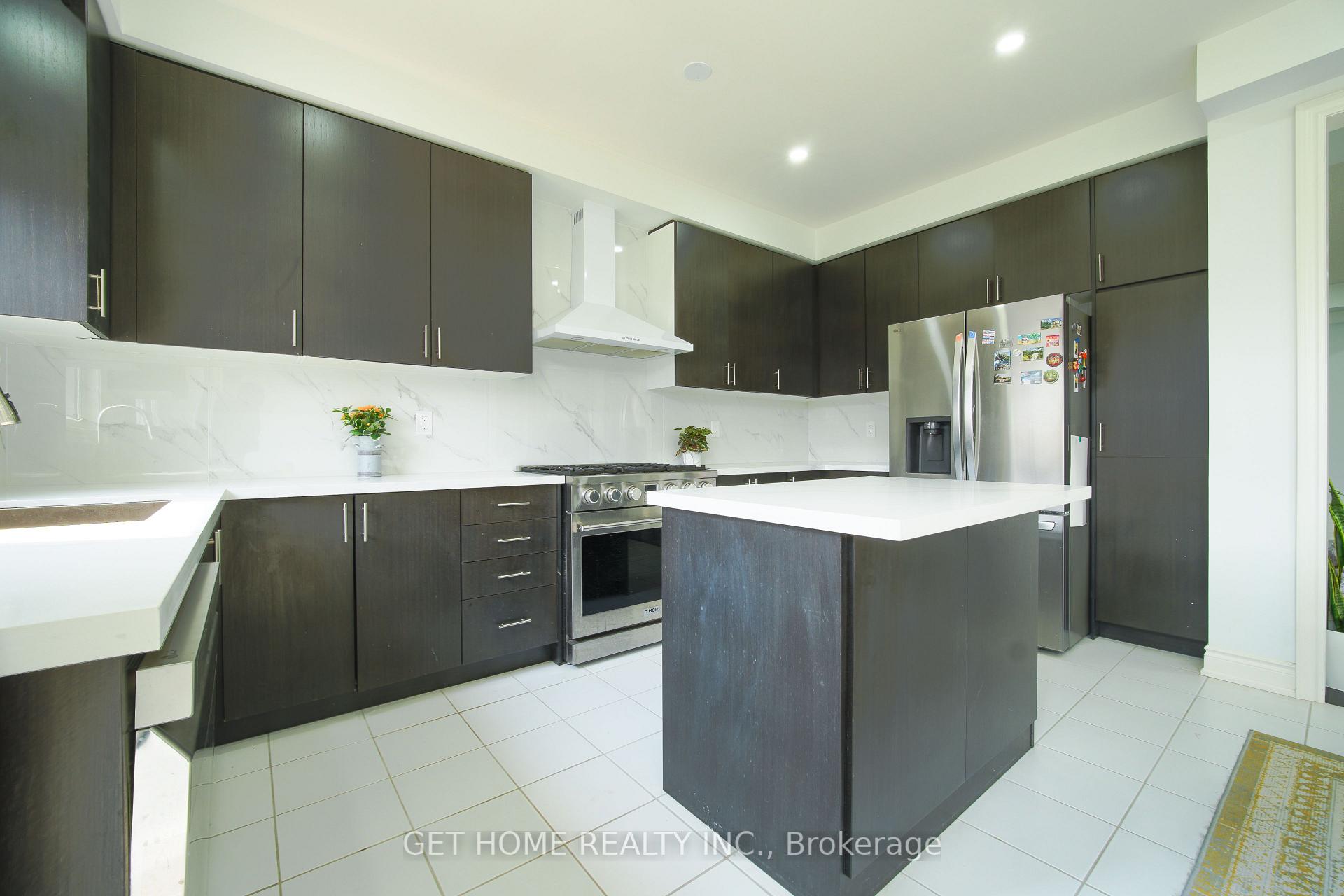 Photo 17 of 114 Attwater Drive, Cambridge, Little's Corners — HOMEH