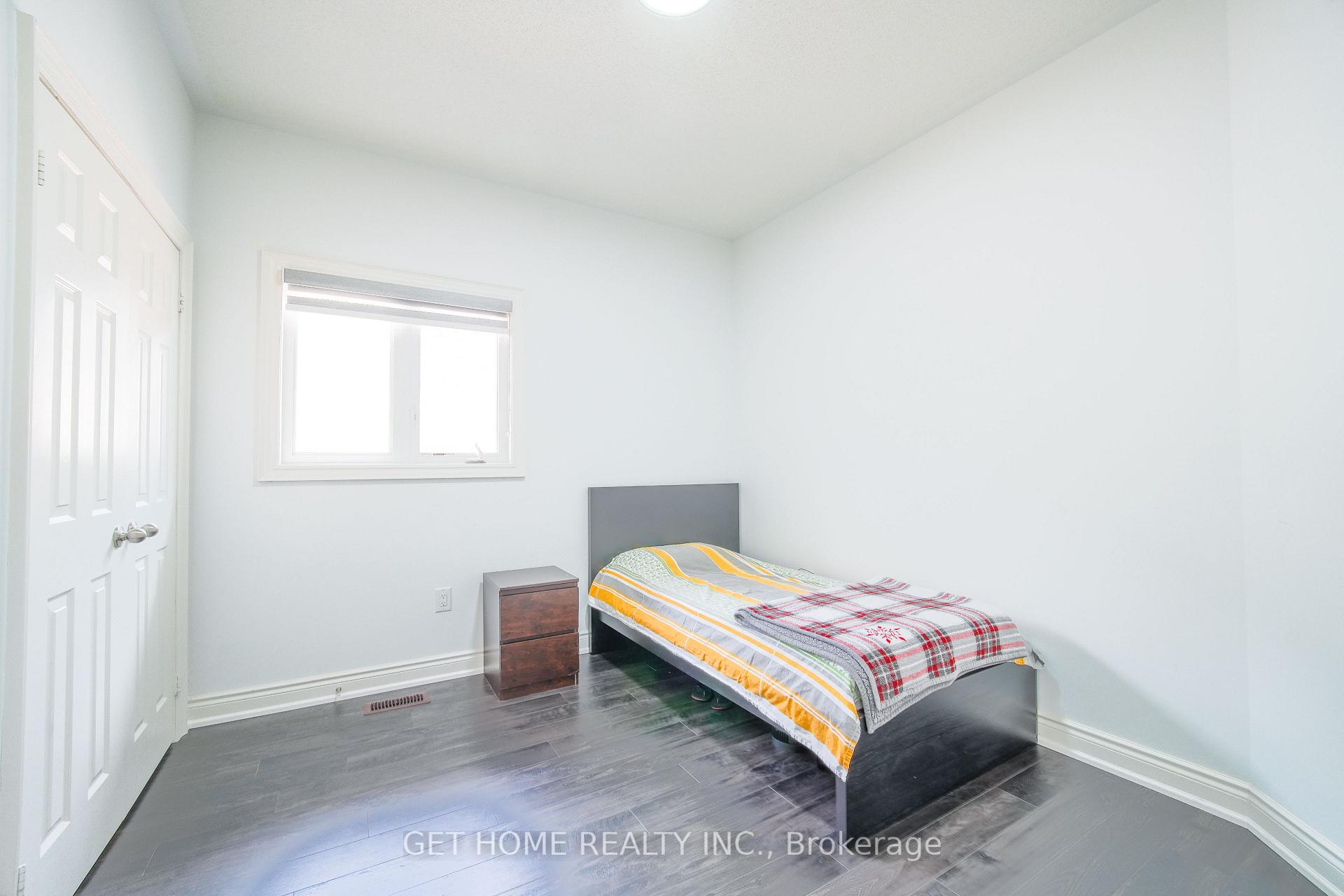 Photo 38 of 114 Attwater Drive, Cambridge, Little's Corners — HOMEH