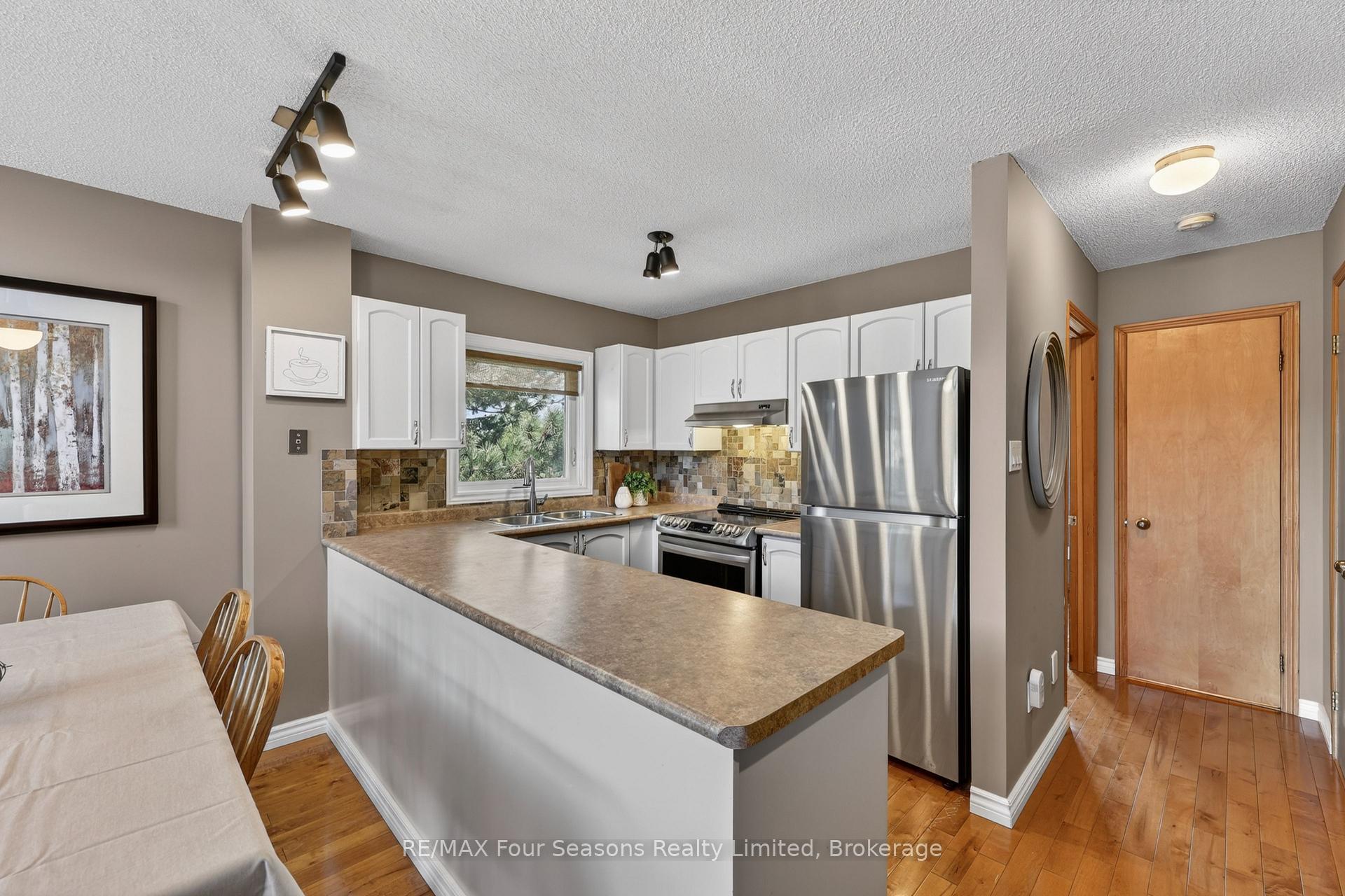 Photo 2 of Unit 21, 104 Kellie's Way, Blue Mountains — HOMEH