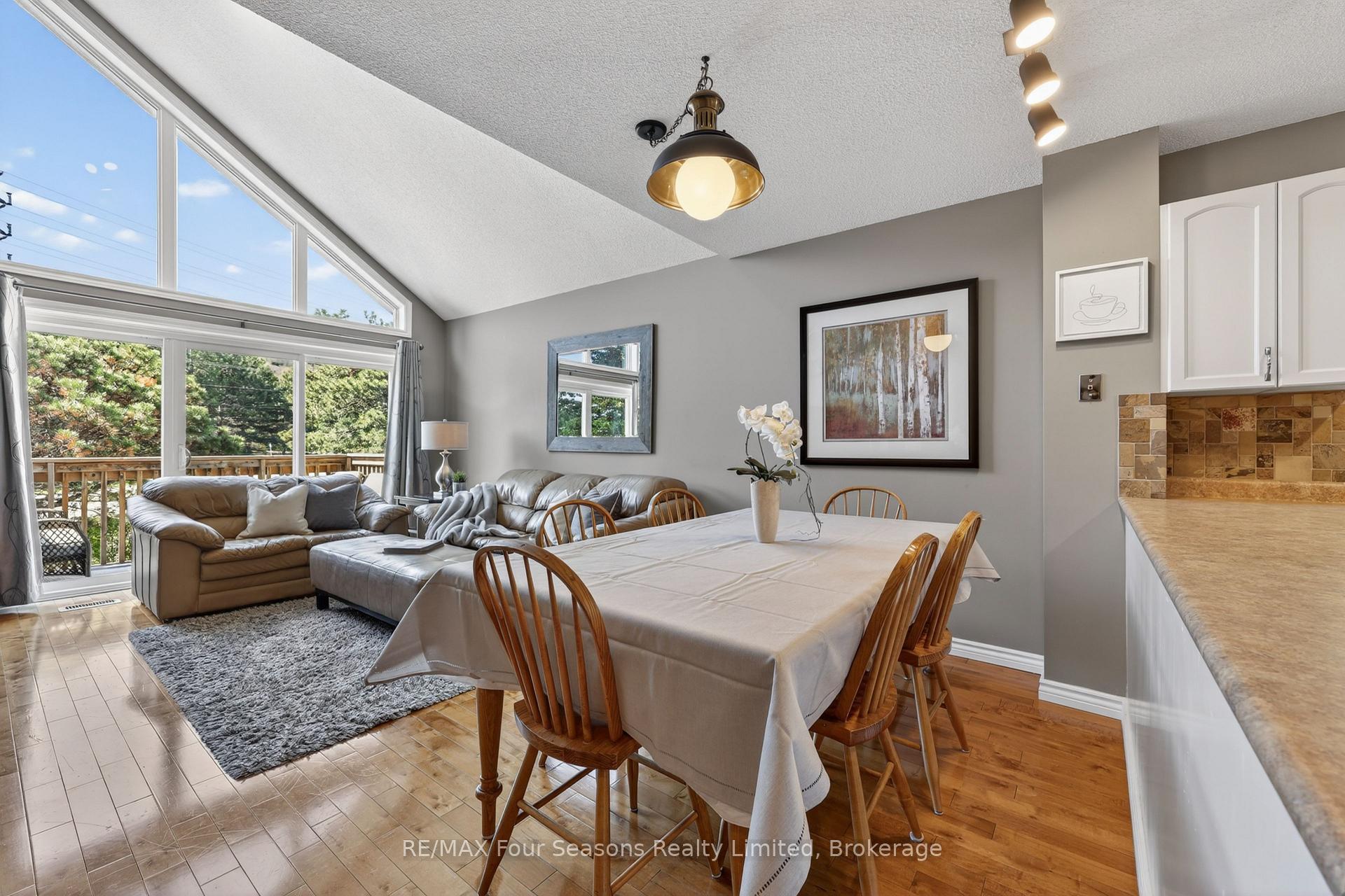 Photo 12 of Unit 21, 104 Kellie's Way, Blue Mountains — HOMEH