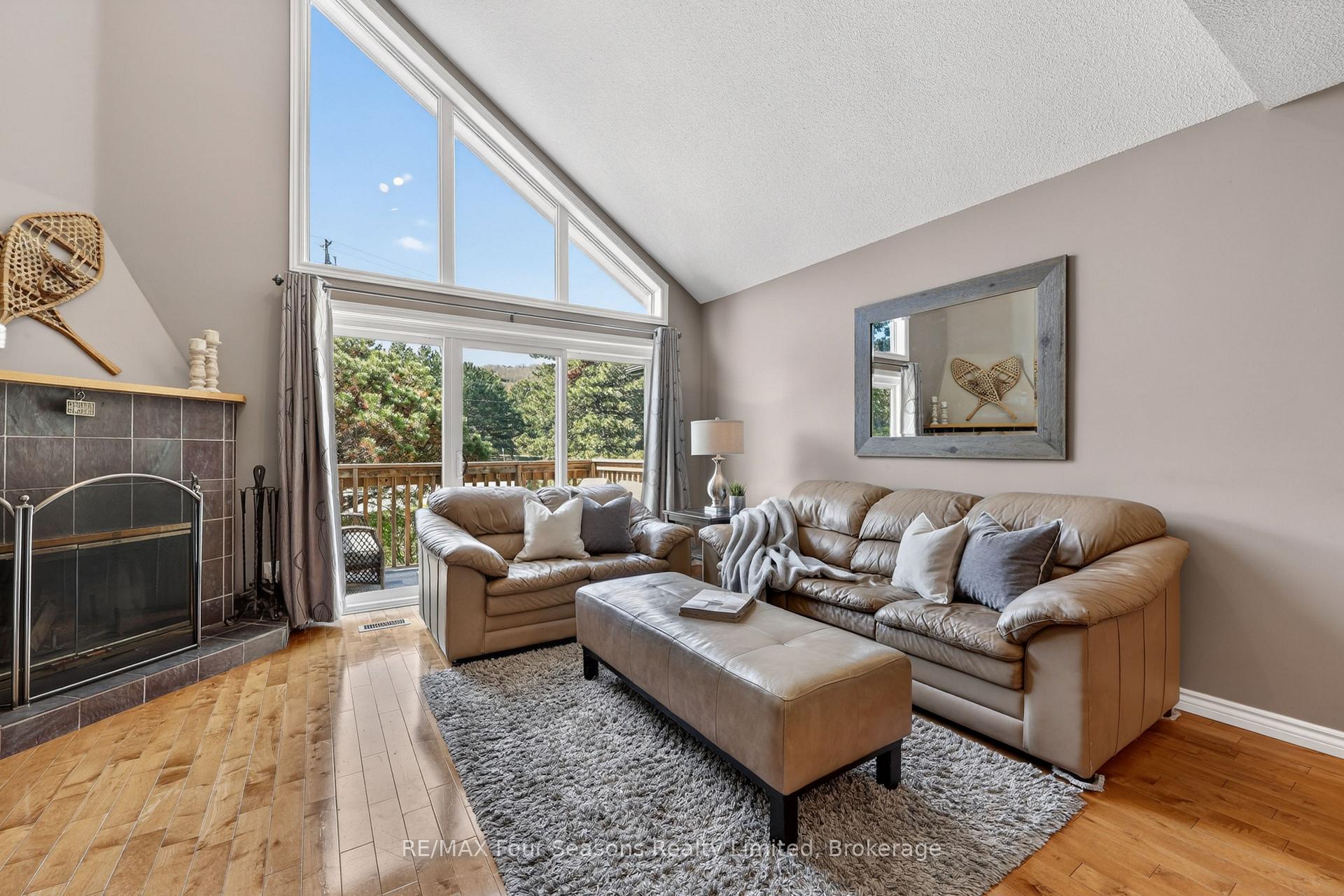 Photo 13 of Unit 21, 104 Kellie's Way, Blue Mountains — HOMEH