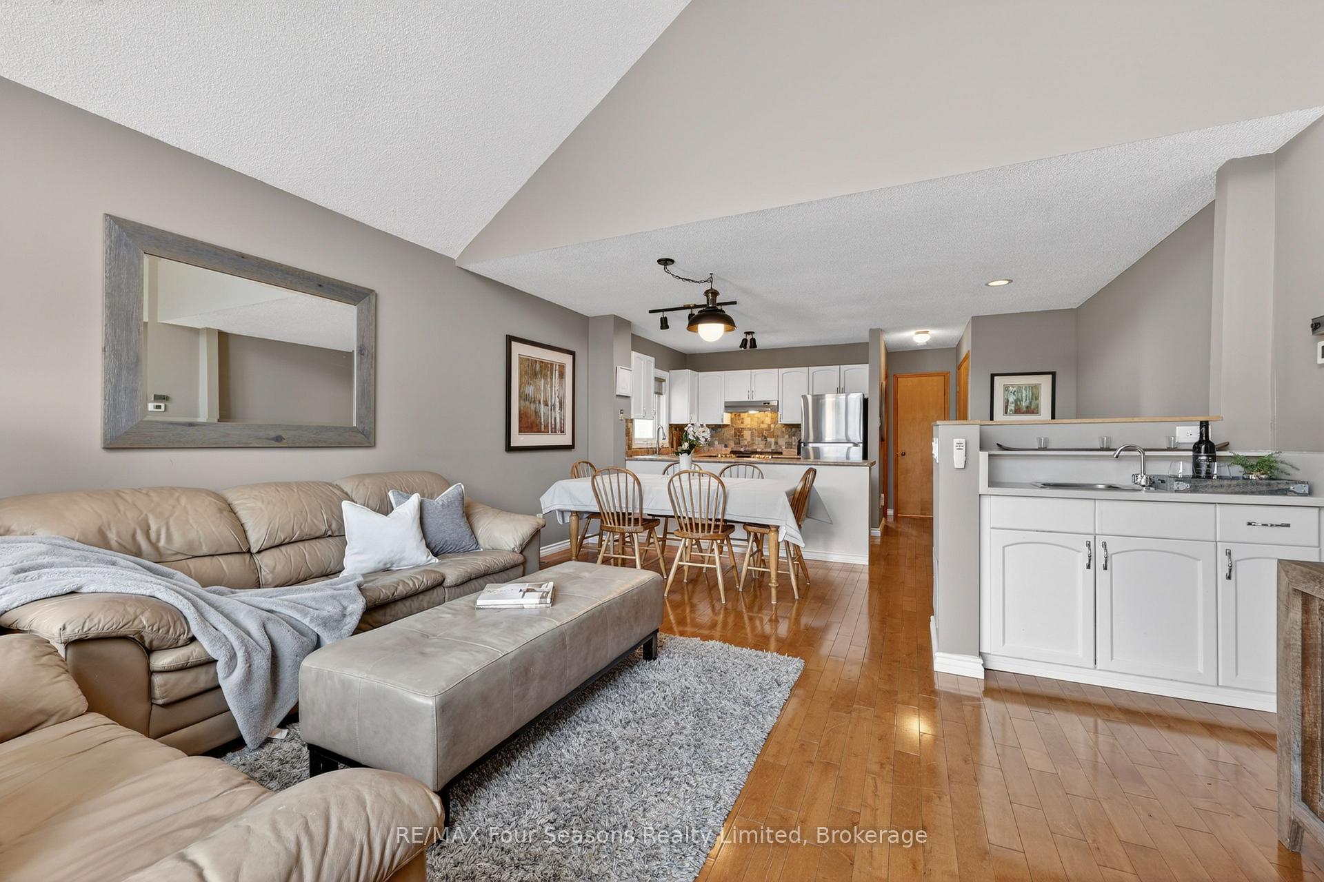 Photo 14 of Unit 21, 104 Kellie's Way, Blue Mountains — HOMEH