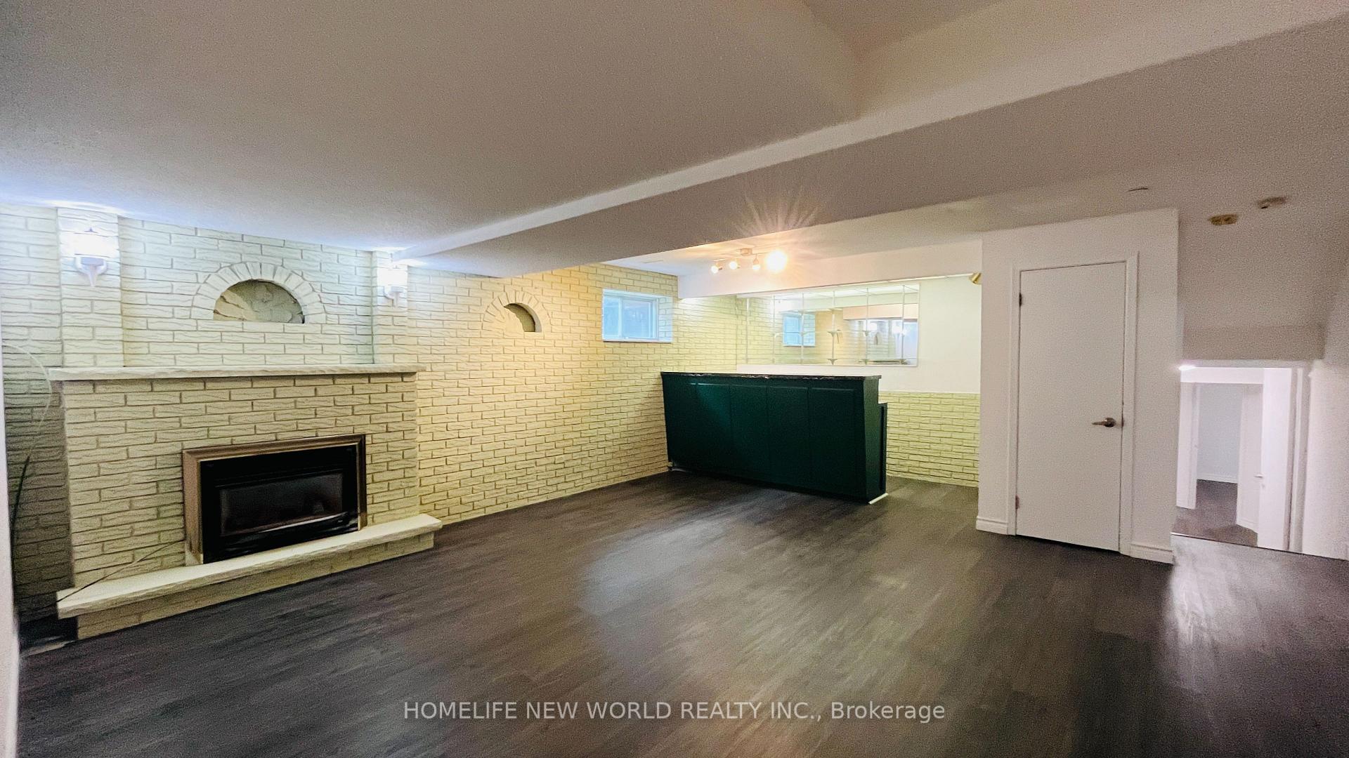 Photo 8 of Unit Lower, 38 Weldrick Road W, Richmond Hill, North Richvale — HOMEH