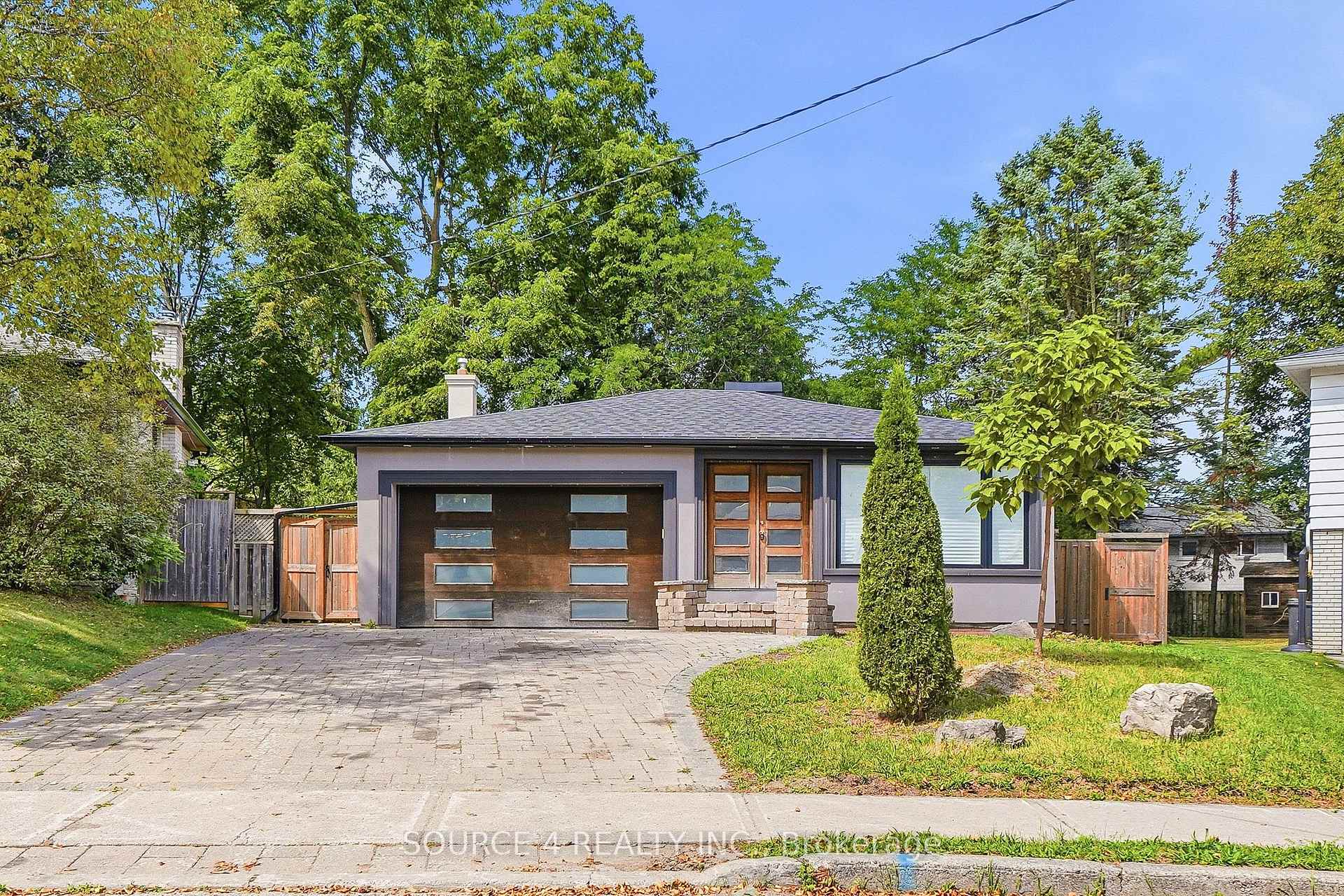 Photo 6 of 290 Newton Drive, North York, Newtonbrook East — HOMEH