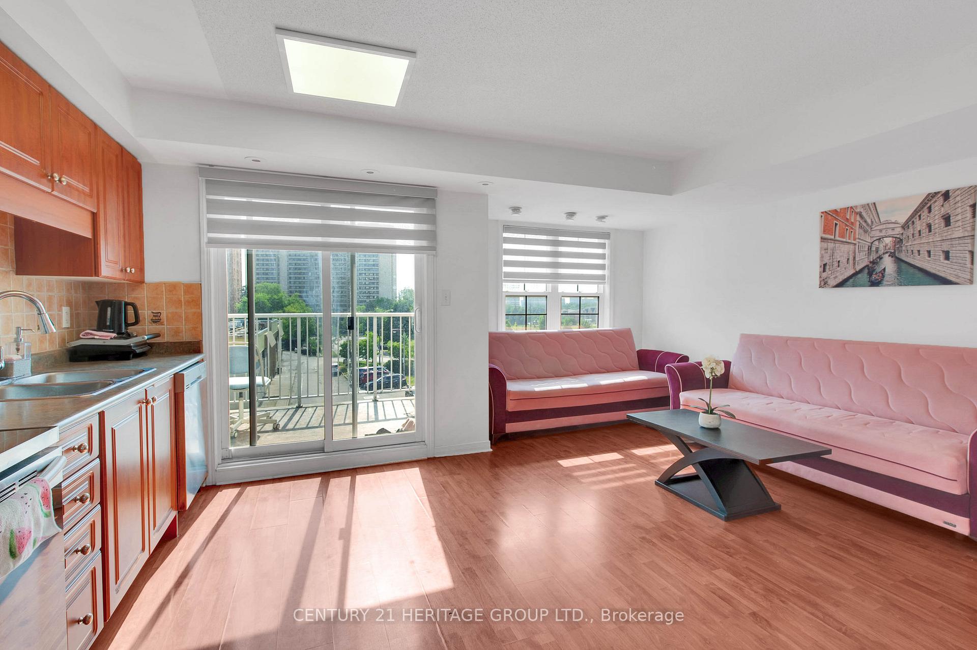 Photo 9 of Unit 24, 37 Four Winds Drive, North York, York University Heights — HOMEH