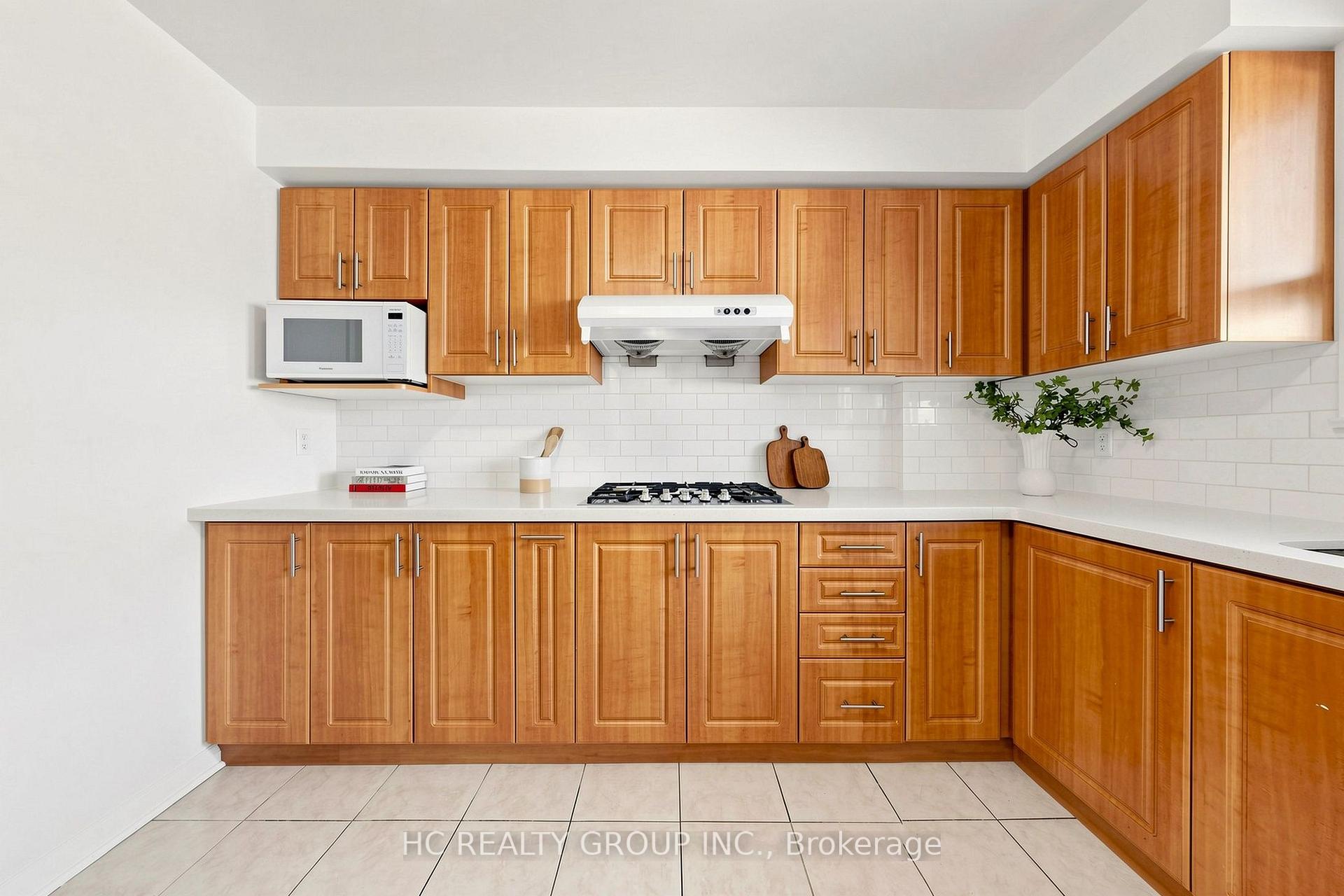 Photo 11 of 362 Highfield Road, Toronto, Greenwood-Coxwell — HOMEH