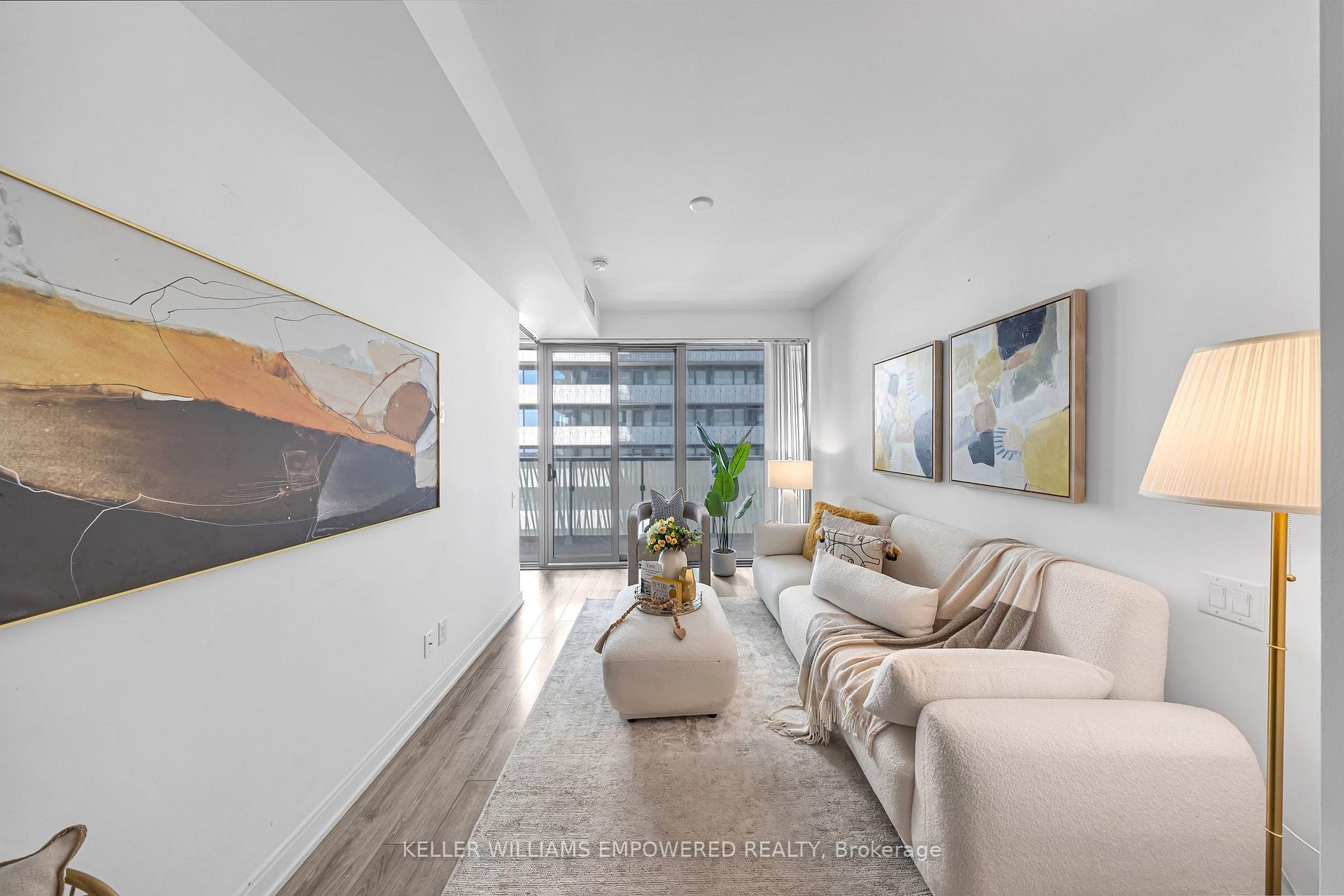 Photo 8 of Unit 3306, 50 Charles Street E, Toronto, Church-Yonge Corridor — HOMEH