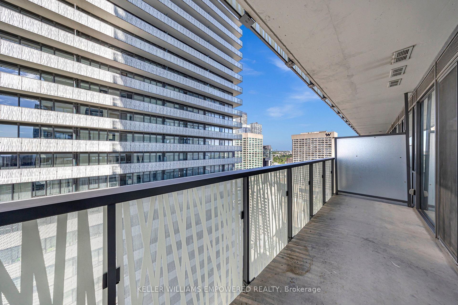 Photo 13 of Unit 3306, 50 Charles Street E, Toronto, Church-Yonge Corridor — HOMEH