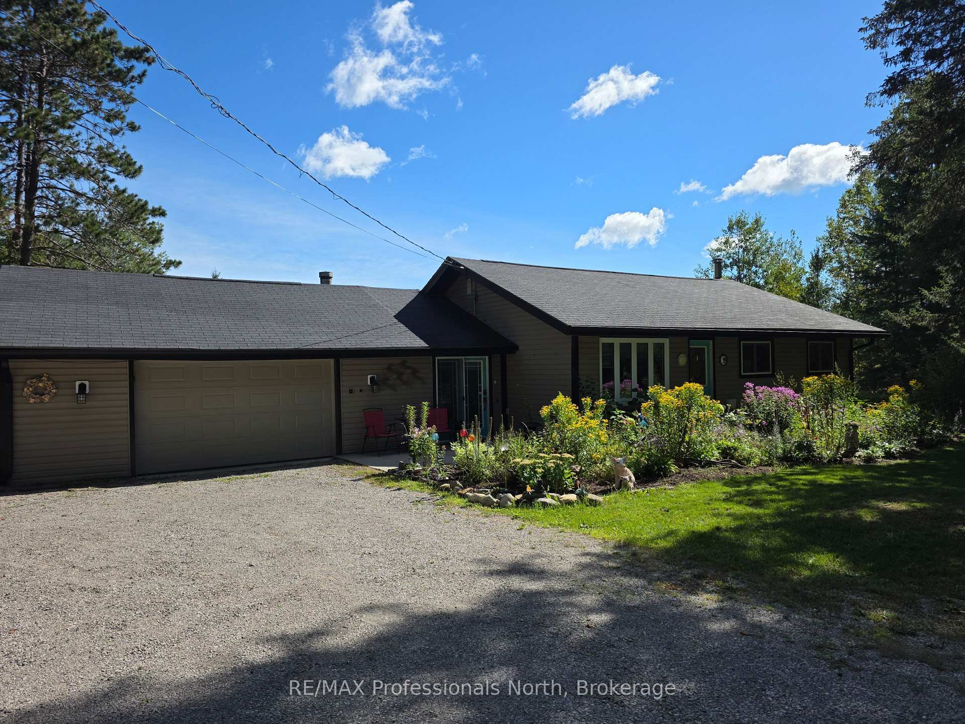 Photo 2 of 342 Bobcaygeon Road, Minden Hills, Minden — HOMEH
