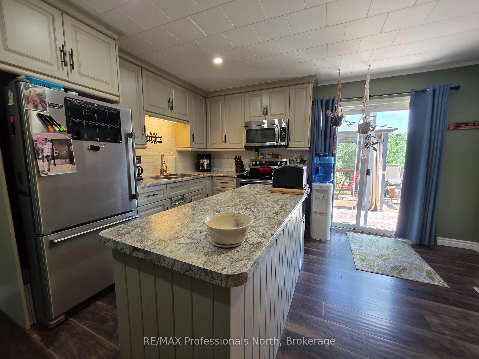 Photo 6 of 342 Bobcaygeon Road, Minden Hills, Minden — HOMEH