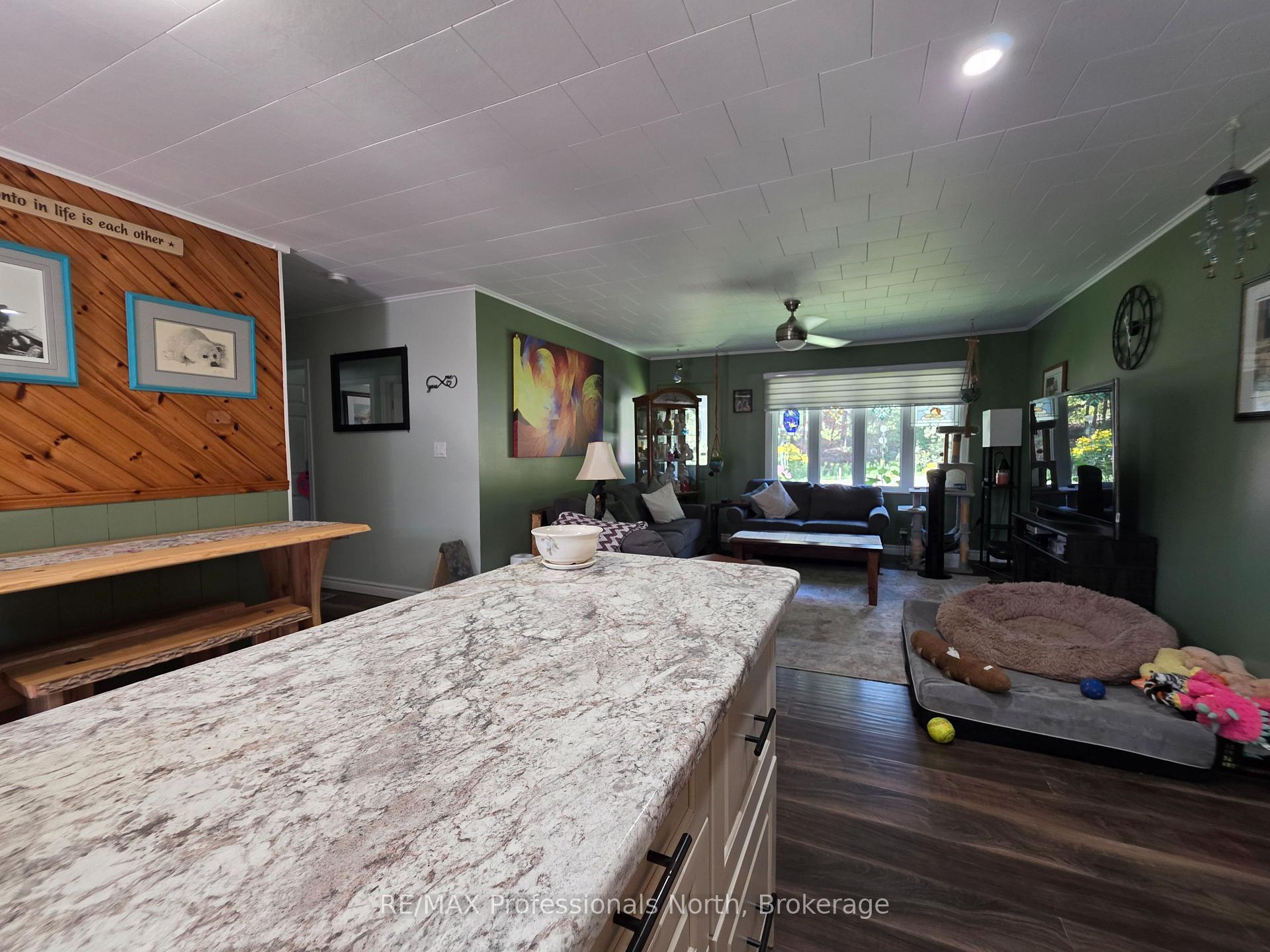 Photo 10 of 342 Bobcaygeon Road, Minden Hills, Minden — HOMEH