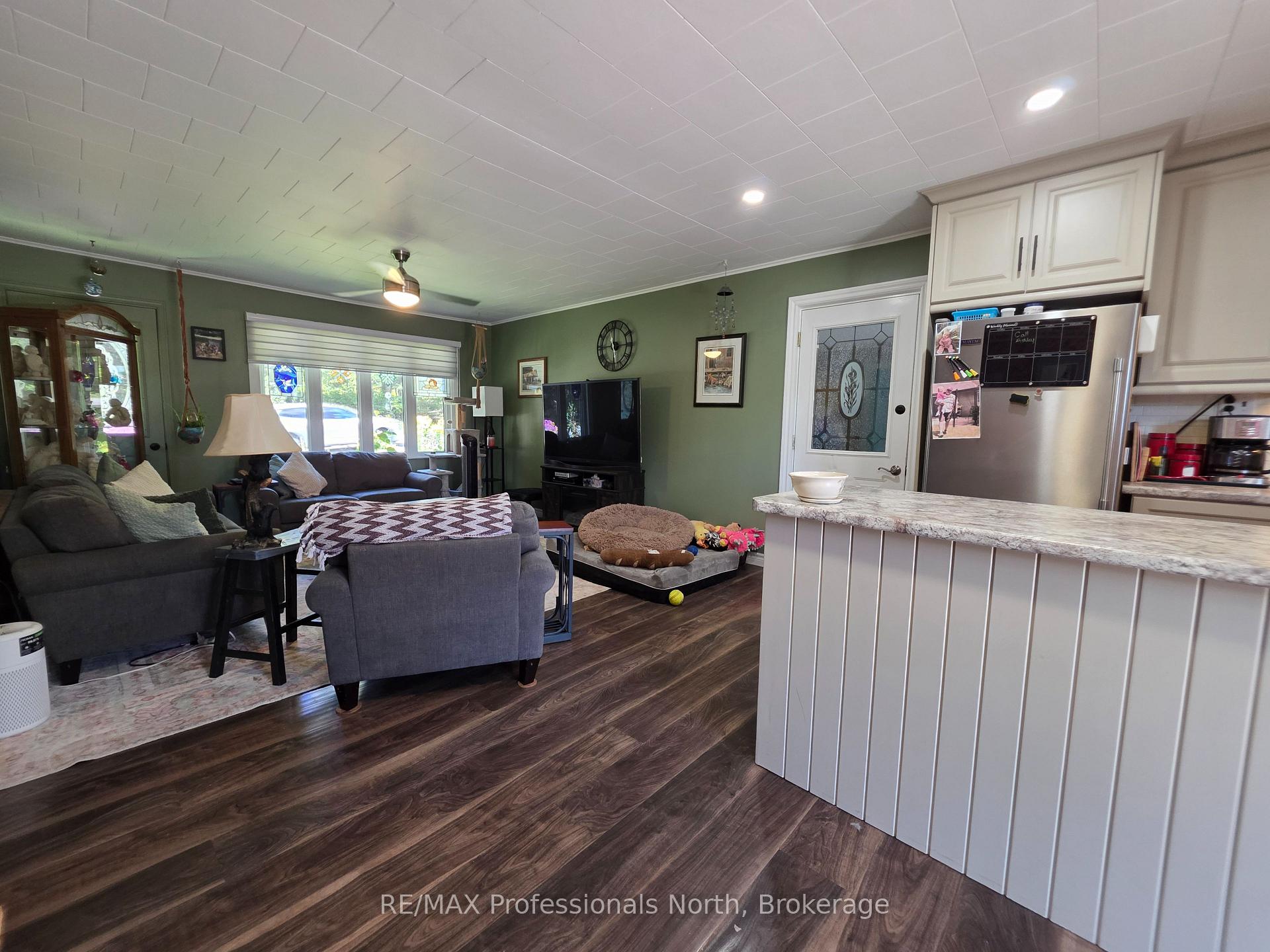 Photo 14 of 342 Bobcaygeon Road, Minden Hills, Minden — HOMEH