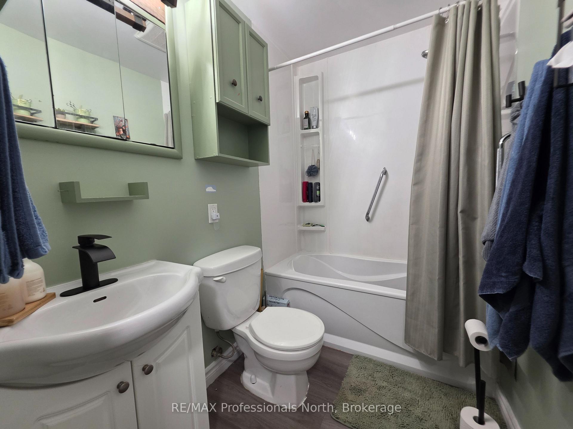 Photo 20 of 342 Bobcaygeon Road, Minden Hills, Minden — HOMEH