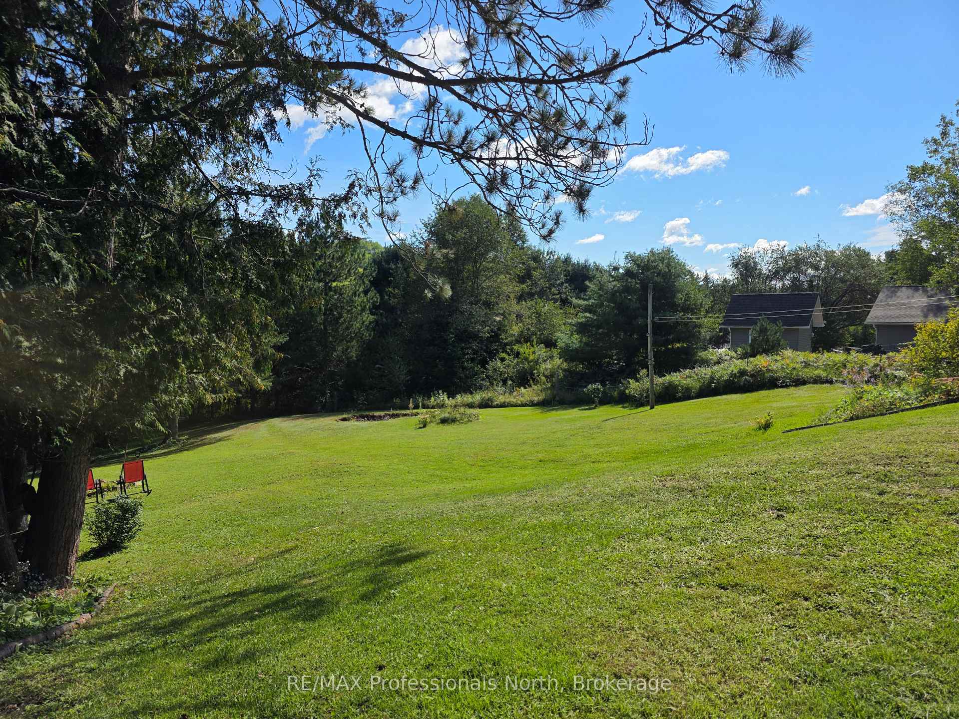 Photo 33 of 342 Bobcaygeon Road, Minden Hills, Minden — HOMEH