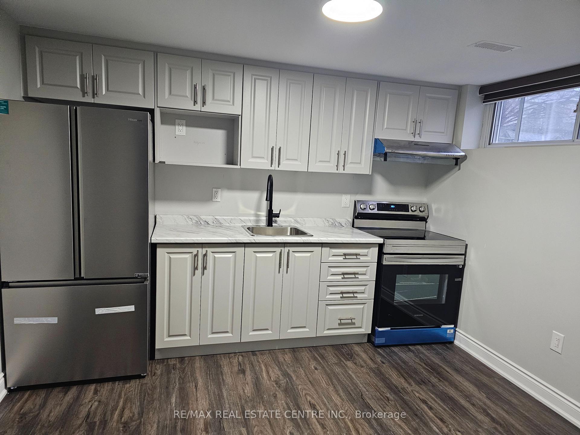 Photo 5 of Unit Basement, 180 Randi Road, Mississauga, Cooksville — HOMEH