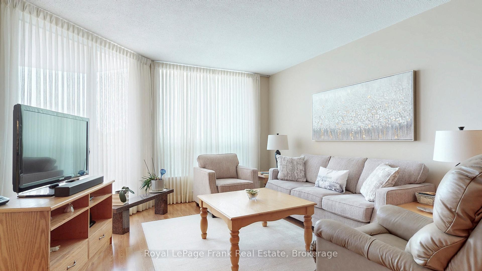 Photo 15 of Unit 503, 700 Wilson Road N, Oshawa, Centennial — HOMEH