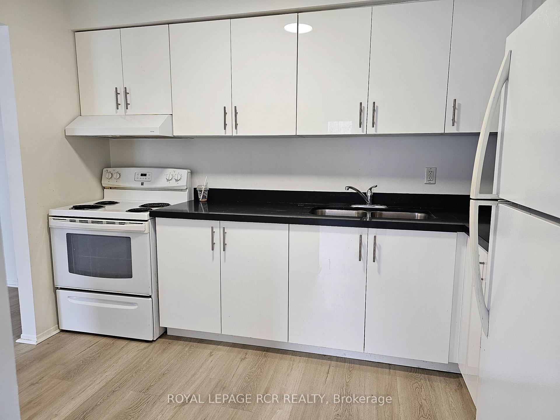 Photo 10 of Unit 202, 2 Orchard Heights Boulevard, Aurora, Hills of St Andrew — HOMEH