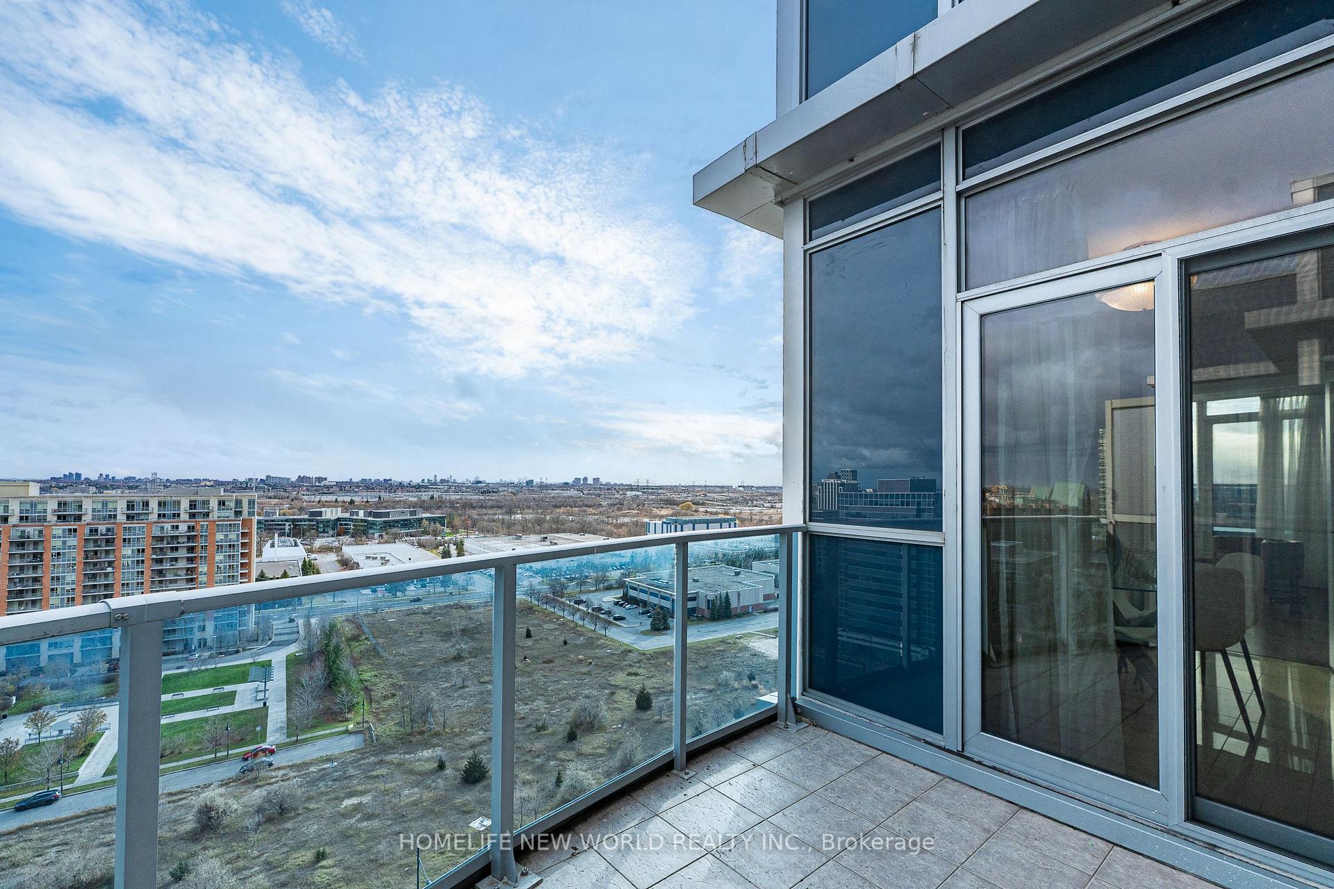 Photo 22 of Unit Ph63, 23 Cox Boulevard, Markham, Unionville — HOMEH