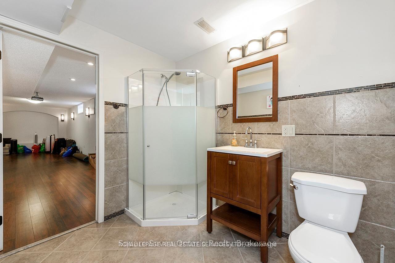 Photo 30 of 635 Commonwealth Crescent, Kitchener, Trussler — HOMEH