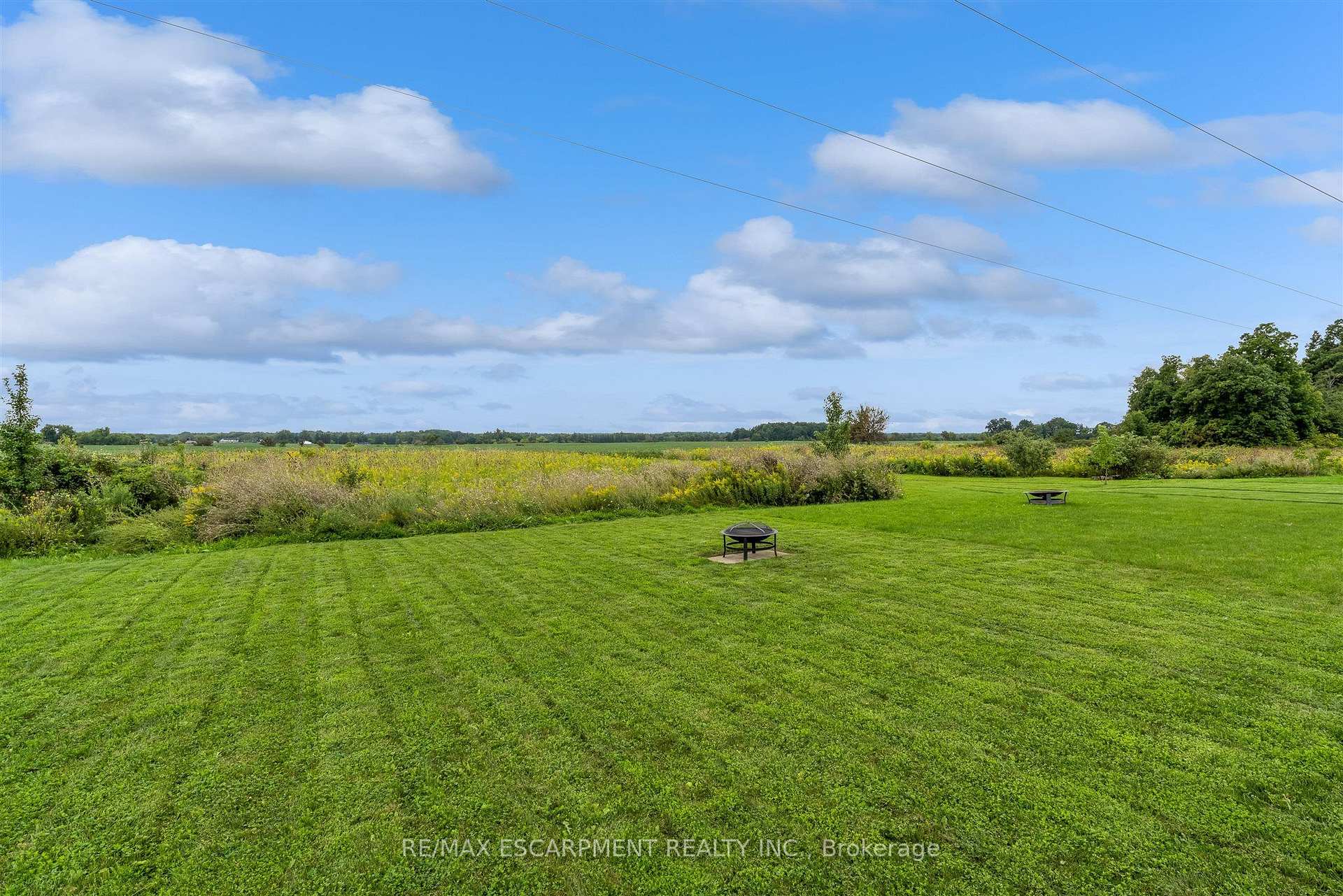 Photo 33 of 125 Voyager Pass, Hamilton, Binbrook — HOMEH