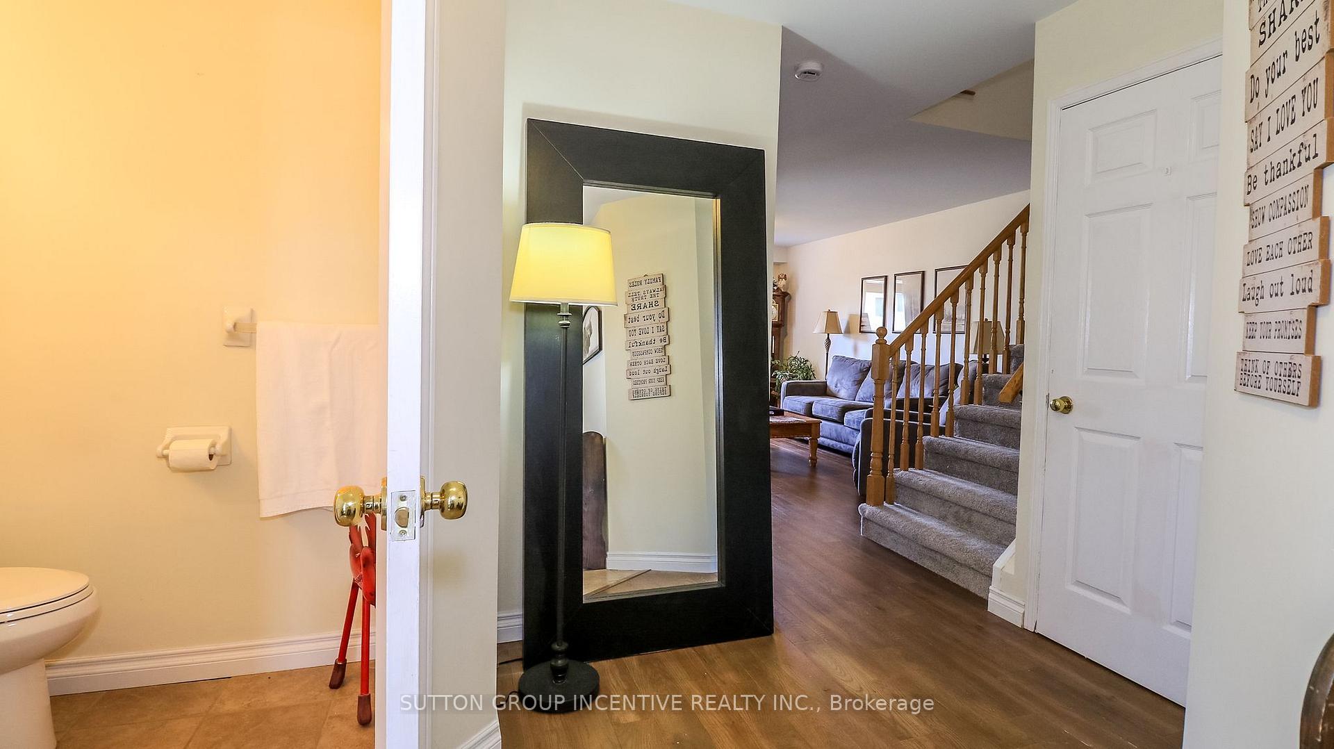 Photo 3 of 152 Julia Crescent, Orillia — HOMEH