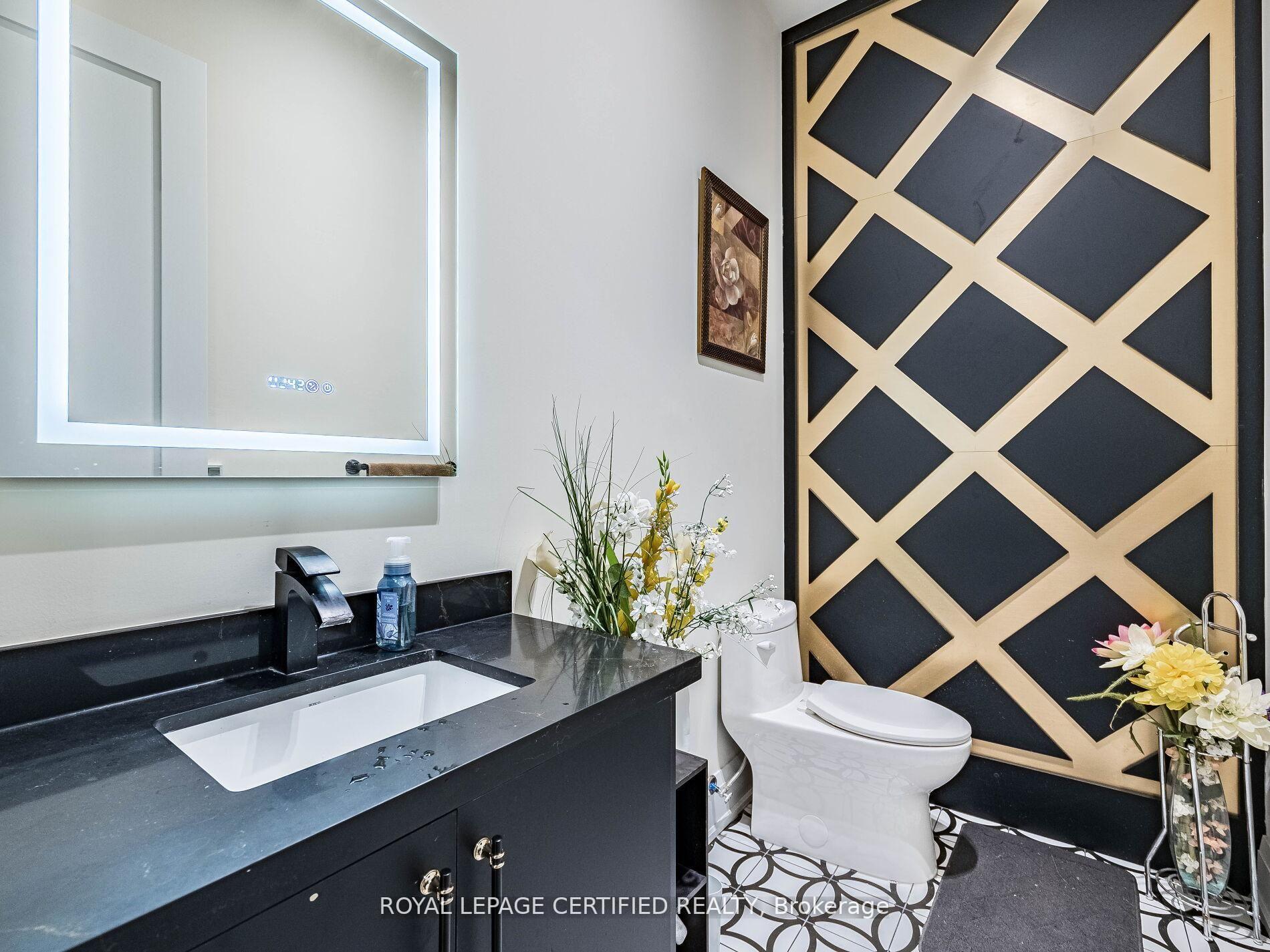 Photo 5 of 3081 Grenville Drive, Mississauga, Cooksville — HOMEH