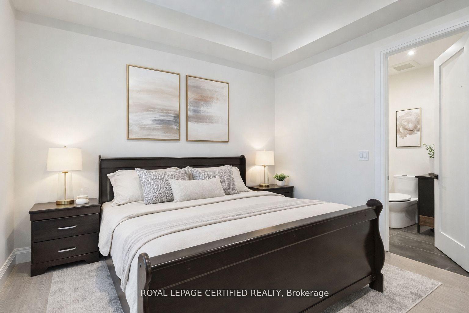 Photo 15 of 3081 Grenville Drive, Mississauga, Cooksville — HOMEH