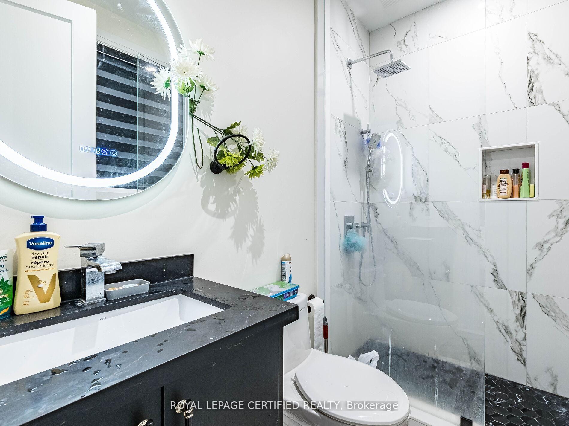 Photo 21 of 3081 Grenville Drive, Mississauga, Cooksville — HOMEH