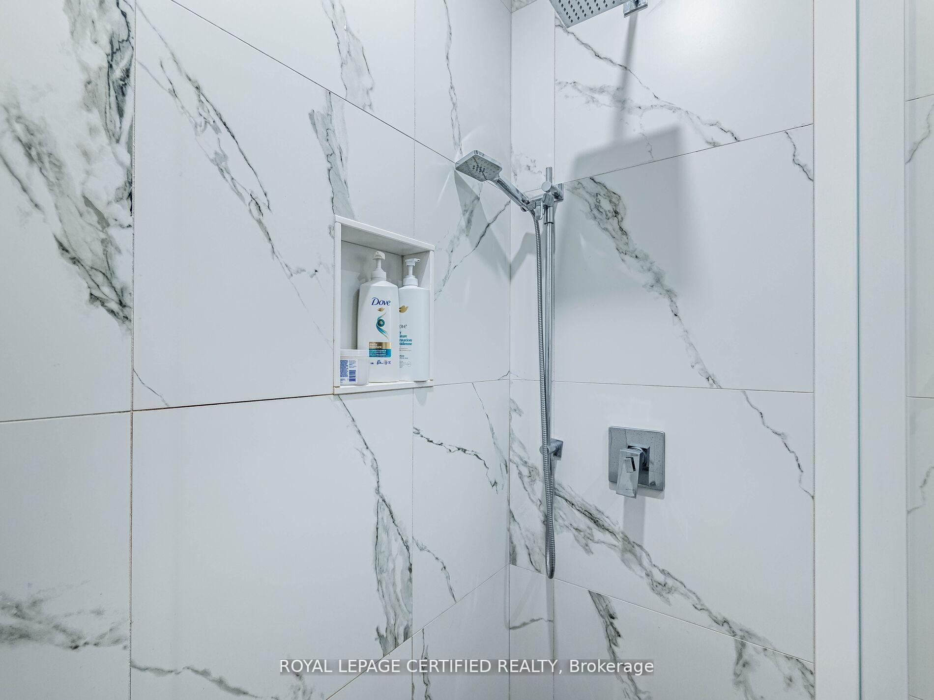 Photo 24 of 3081 Grenville Drive, Mississauga, Cooksville — HOMEH