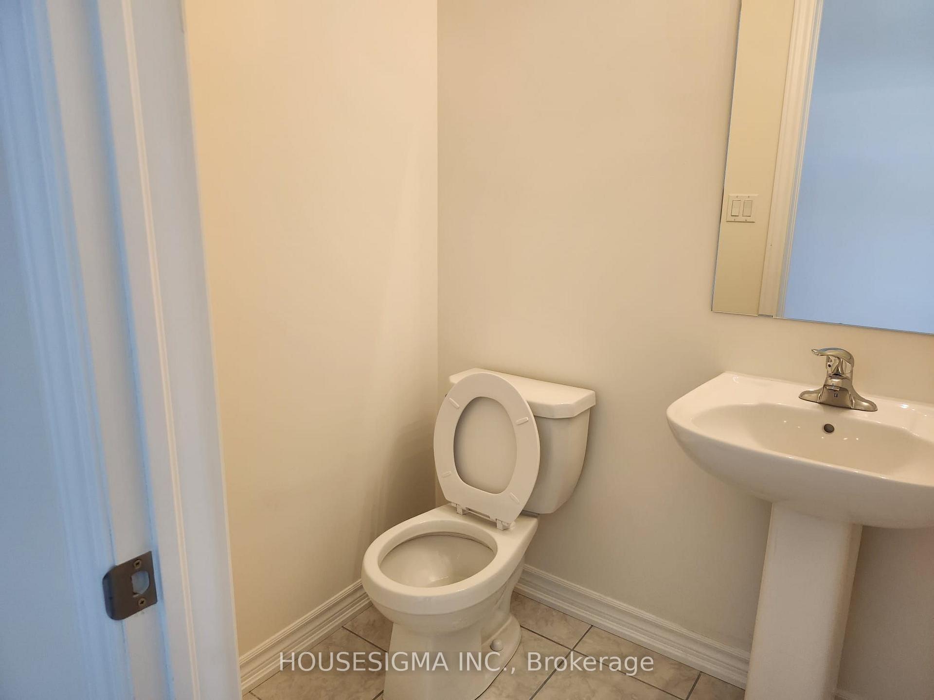 Photo 10 of 2988 Zenith Parkway, Pickering, Rural Pickering — HOMEH