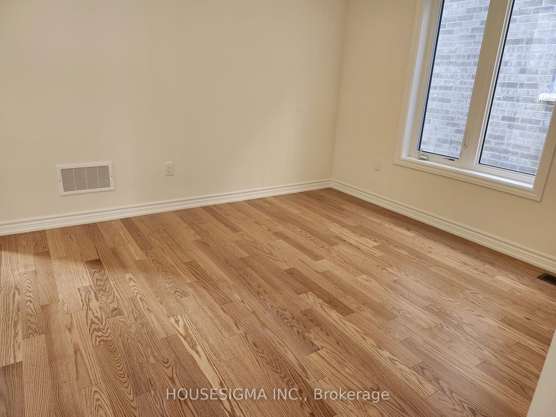 Photo 15 of 2988 Zenith Parkway, Pickering, Rural Pickering — HOMEH