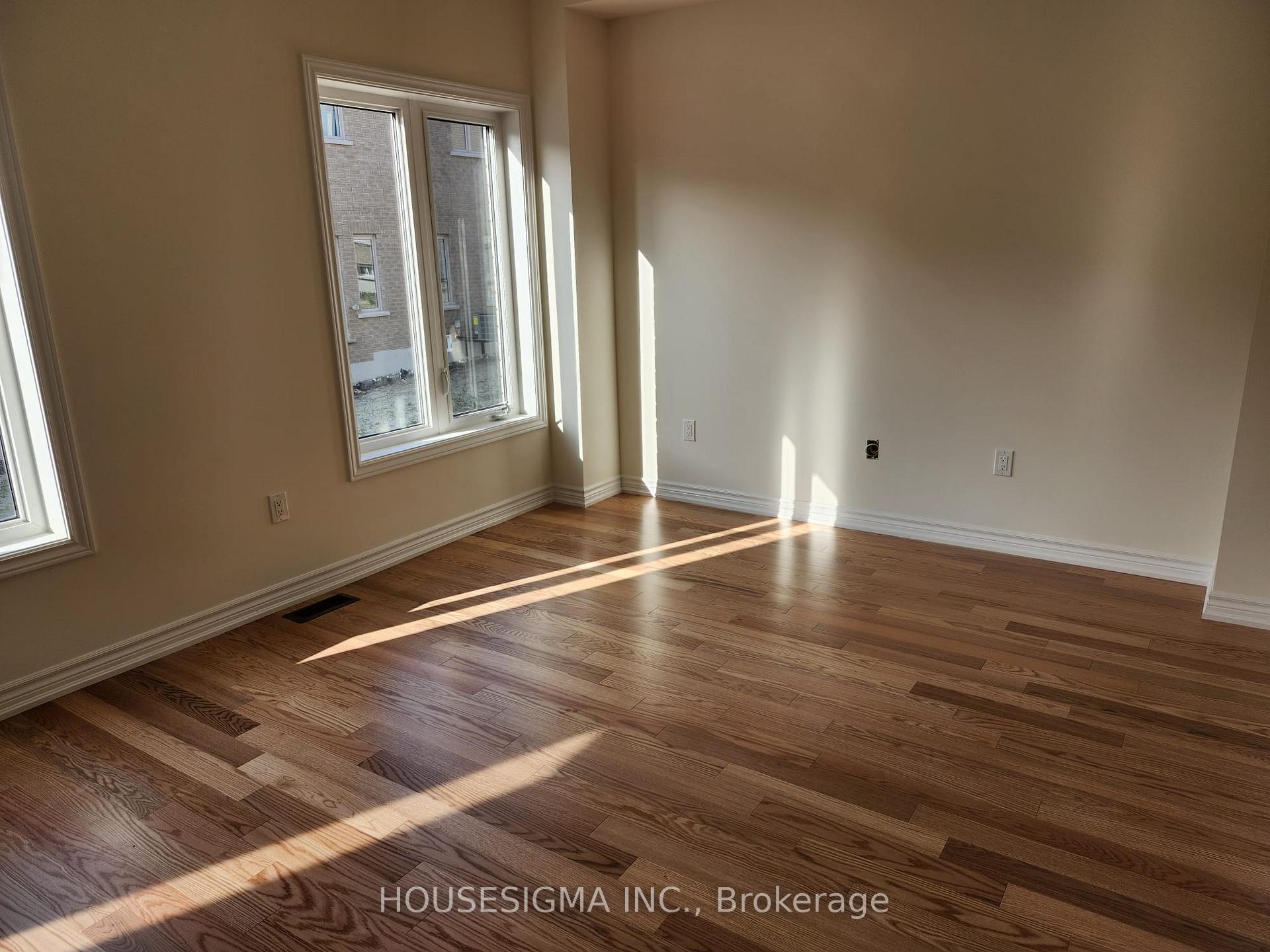 Photo 18 of 2988 Zenith Parkway, Pickering, Rural Pickering — HOMEH