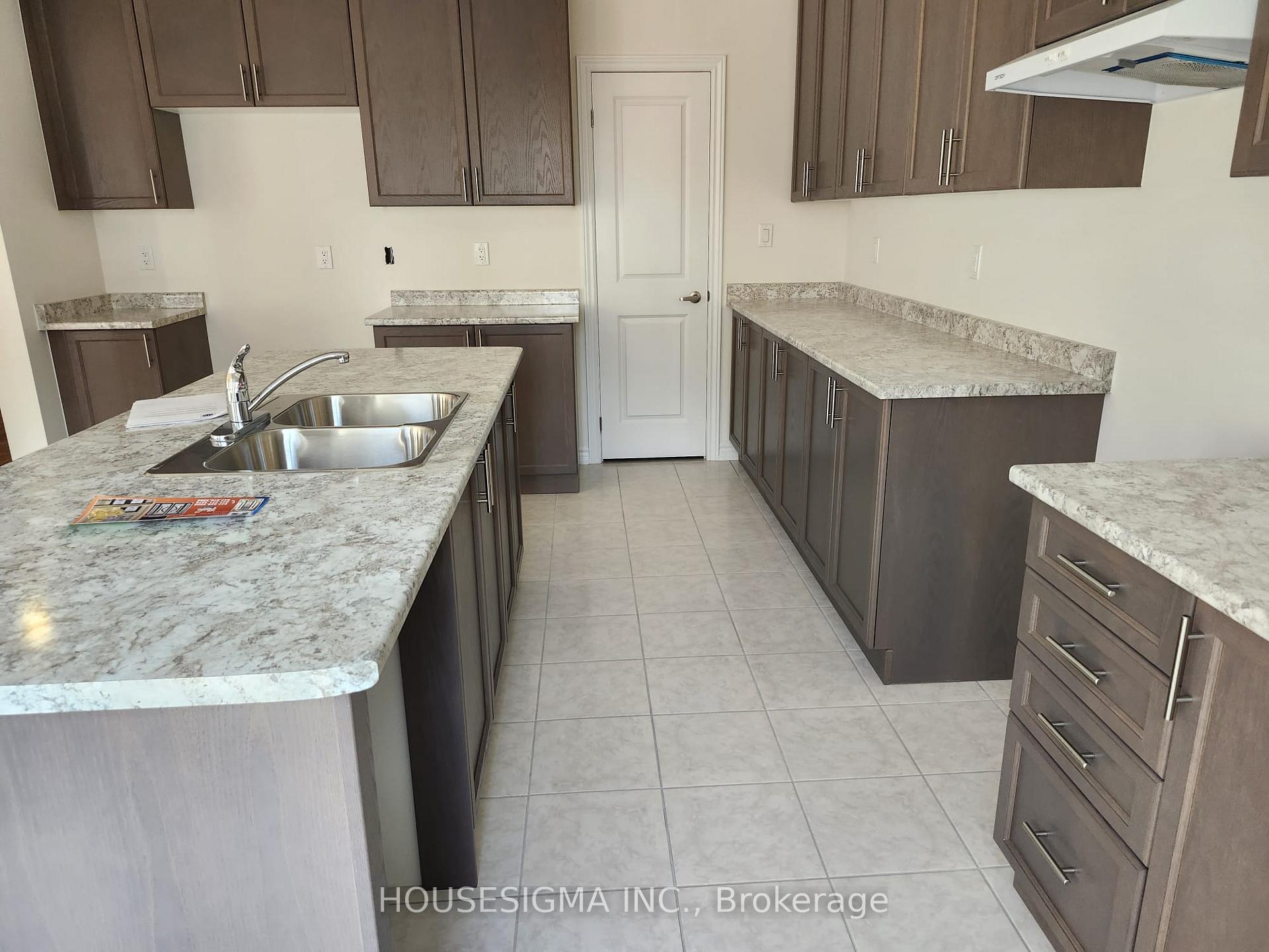 Photo 19 of 2988 Zenith Parkway, Pickering, Rural Pickering — HOMEH