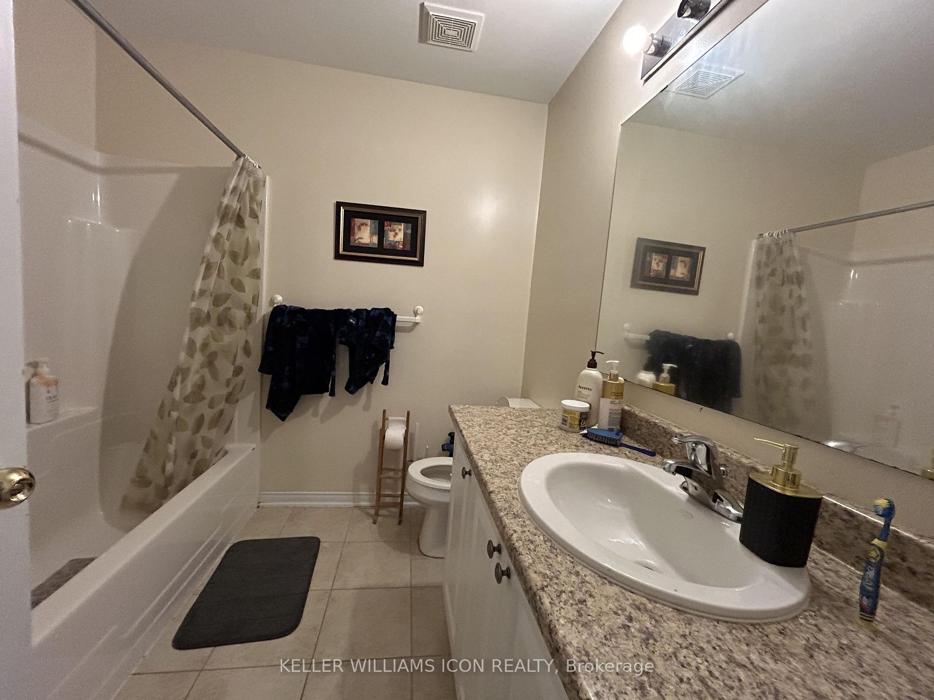 Photo 10 of 131 Goldwood Private, Ottawa, Barrhaven - Stonebridge — HOMEH