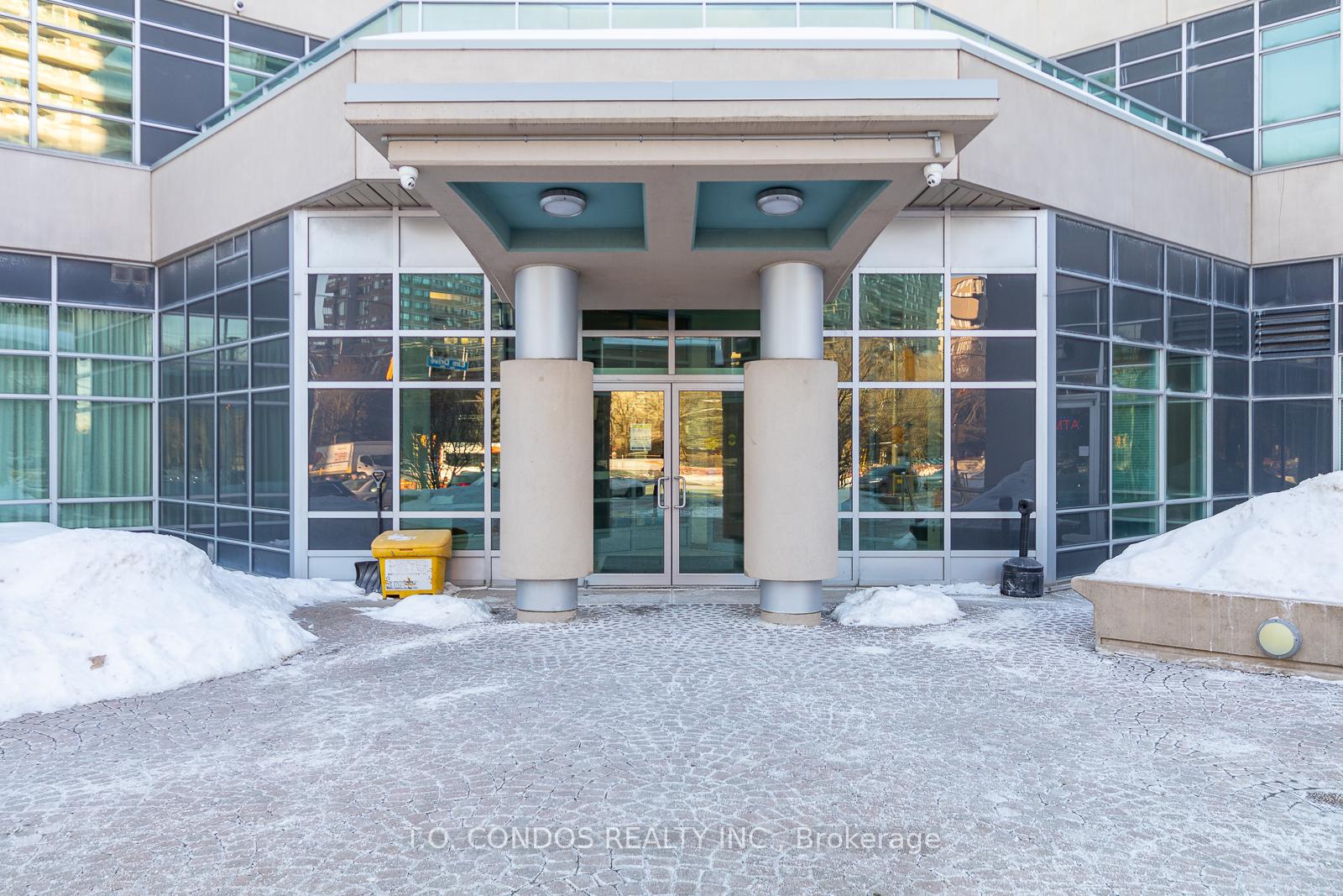 Photo 23 of Unit 906, 33 Elm Drive W, Mississauga, City Centre — HOMEH