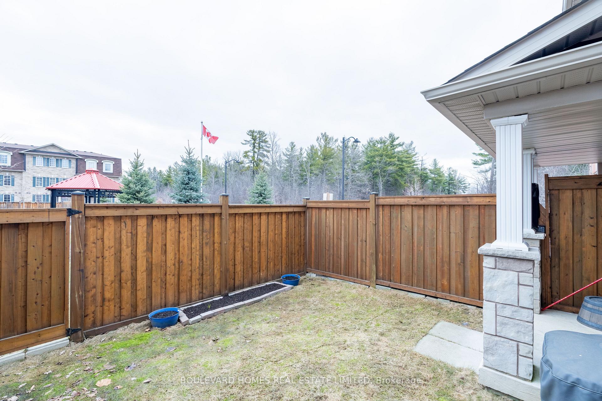 Photo 3 of 1518 Shepway Mews, Pickering, Duffin Heights — HOMEH