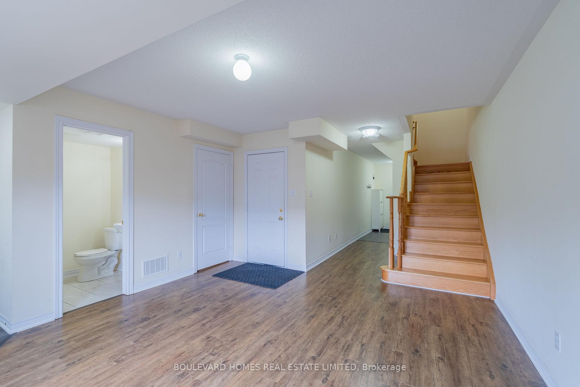 Photo 10 of 1518 Shepway Mews, Pickering, Duffin Heights — HOMEH